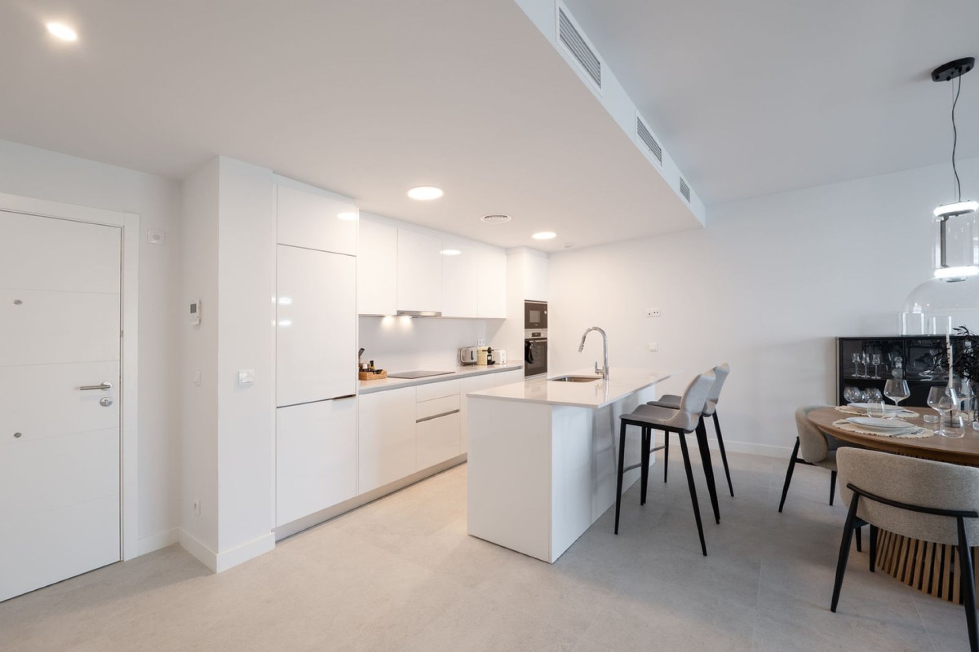 Reventa - Apartment - Middle Floor Apartment - Estepona - Estepona Centro