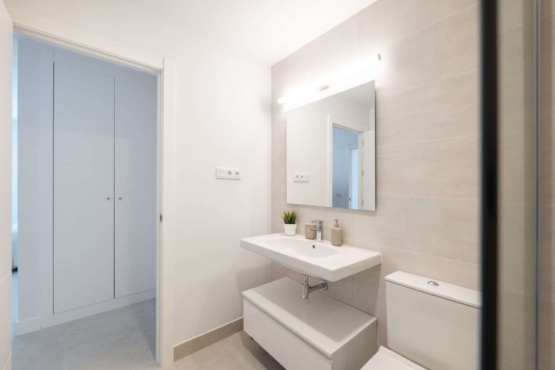 Reventa - Apartment - Middle Floor Apartment - Estepona - Estepona Centro