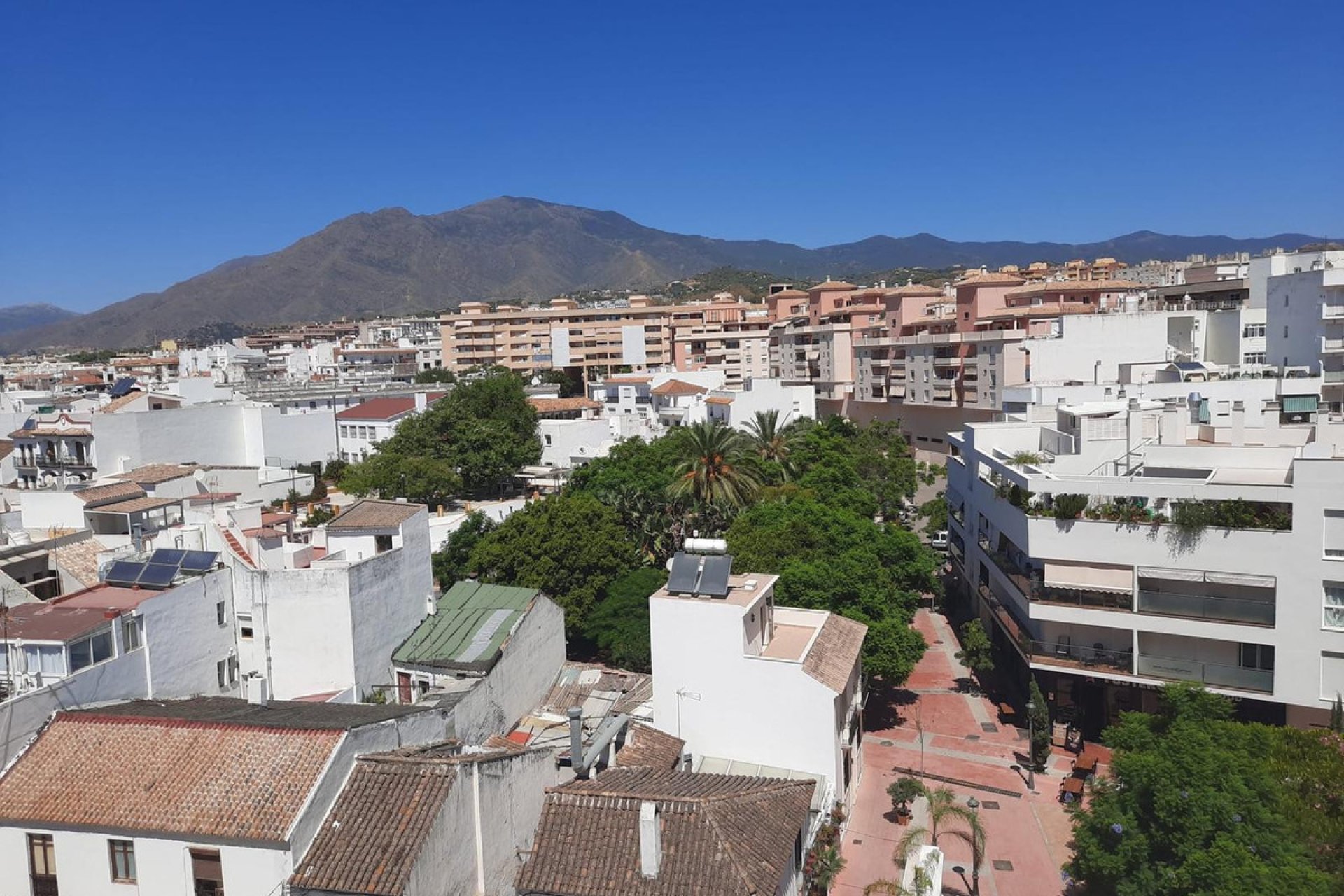 Reventa - Apartment - Middle Floor Apartment - Estepona - Estepona Centro