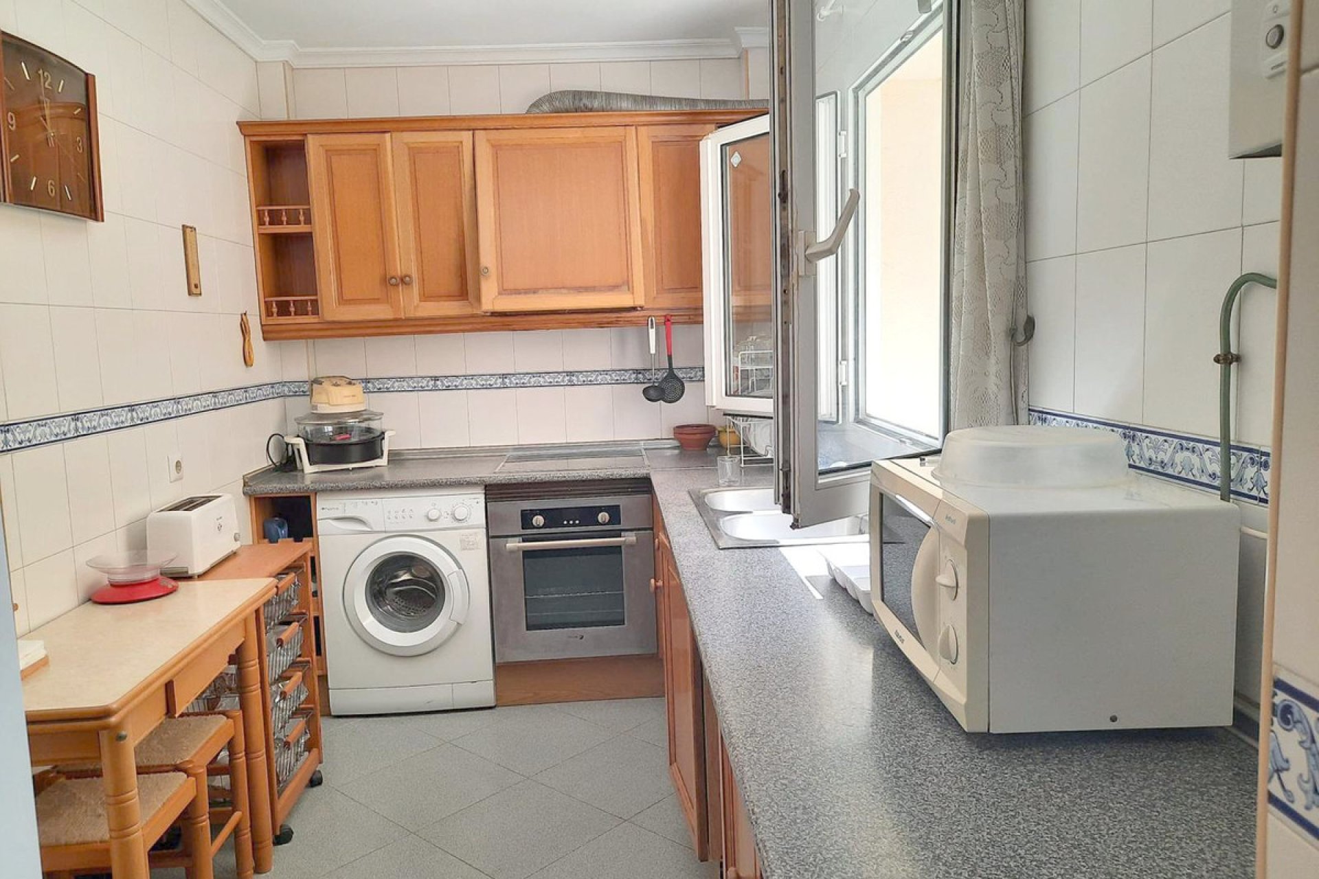 Reventa - Apartment - Middle Floor Apartment - Estepona - Estepona Centro