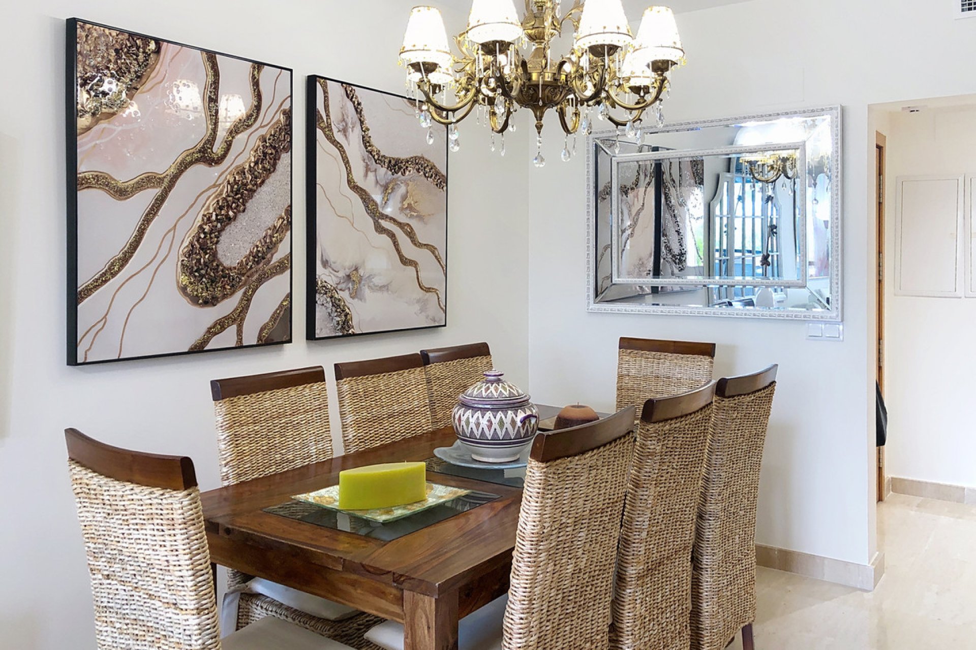 Reventa - Apartment - Middle Floor Apartment - Estepona - Estepona Centro