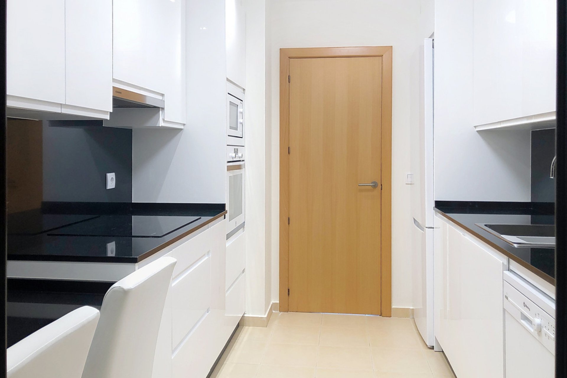 Reventa - Apartment - Middle Floor Apartment - Estepona - Estepona Centro