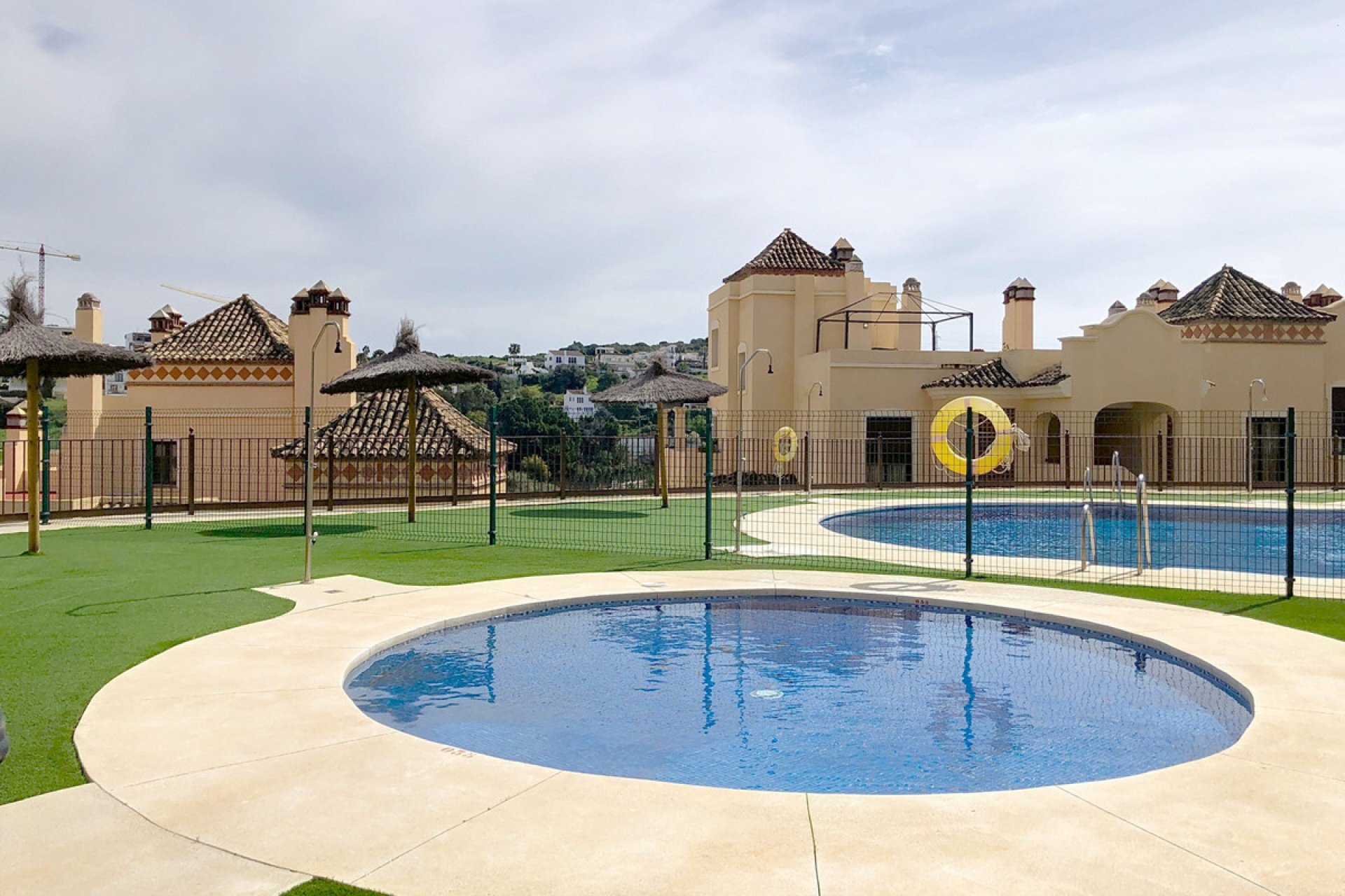 Reventa - Apartment - Middle Floor Apartment - Estepona - Estepona Centro