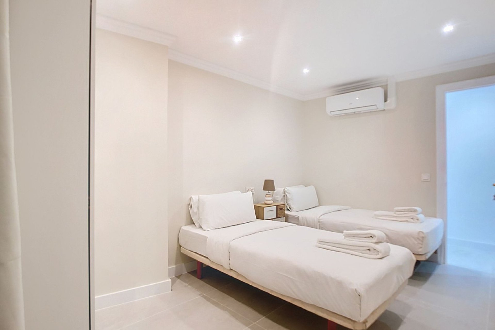 Reventa - Apartment - Middle Floor Apartment - Estepona - Estepona Centro