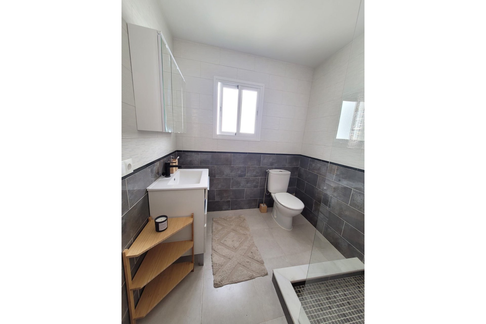 Reventa - Apartment - Middle Floor Apartment - Estepona - Estepona Centro