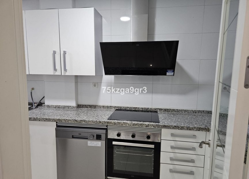 Reventa - Apartment - Middle Floor Apartment - Estepona - Estepona Centro