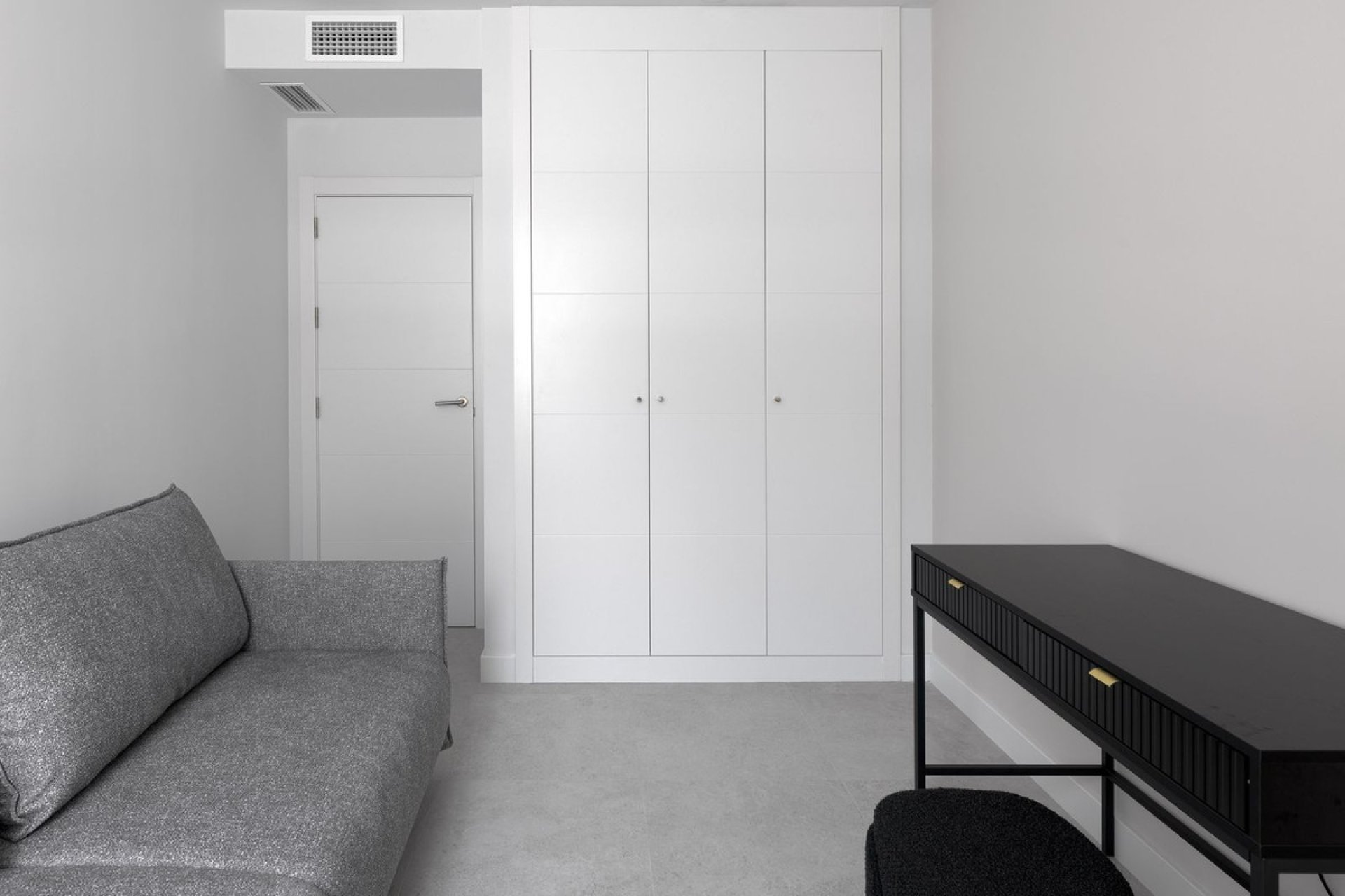 Reventa - Apartment - Middle Floor Apartment - Estepona - Estepona Centro