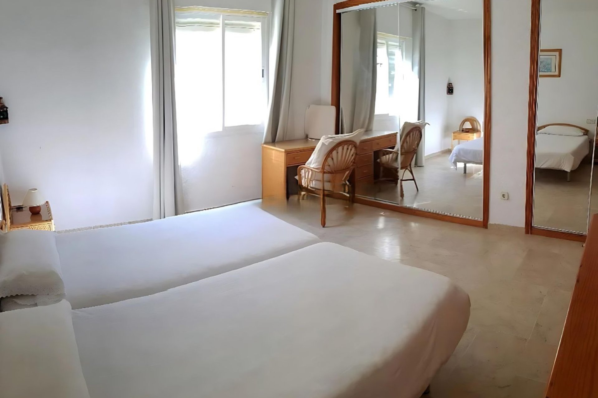 Reventa - Apartment - Middle Floor Apartment - Estepona - Estepona Centro