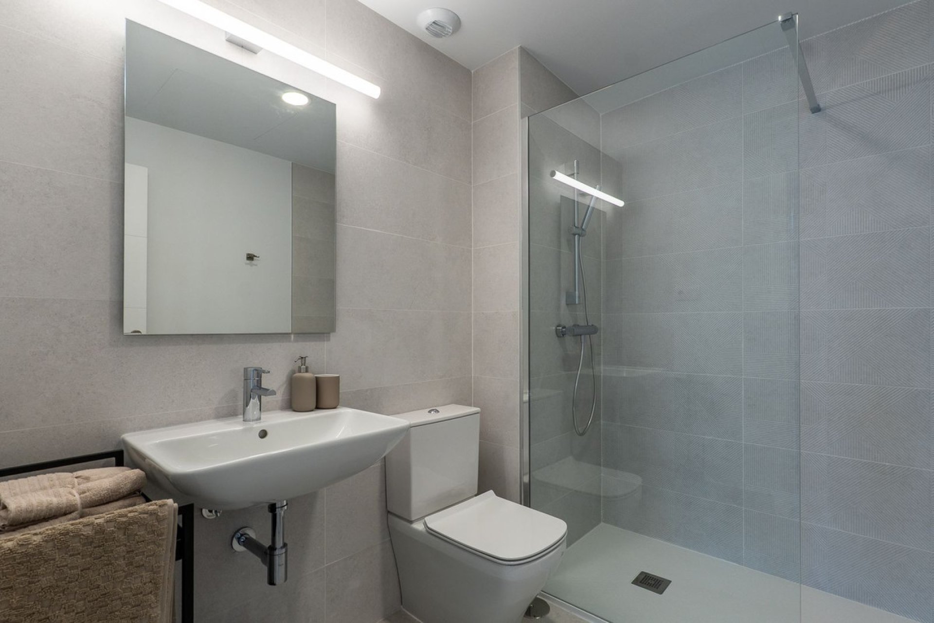 Reventa - Apartment - Middle Floor Apartment - Estepona - Estepona Centro