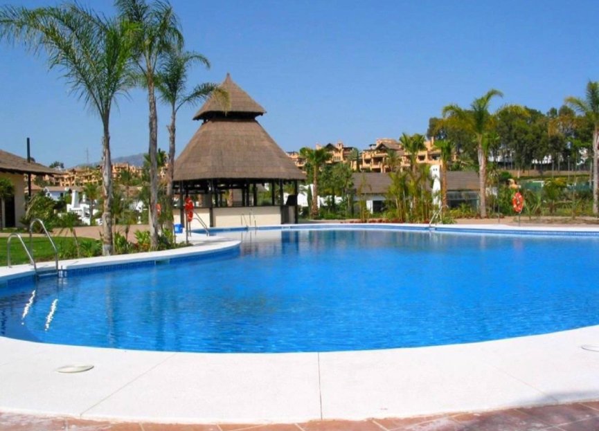 Reventa - Apartment - Middle Floor Apartment - Estepona - Estepona Centro