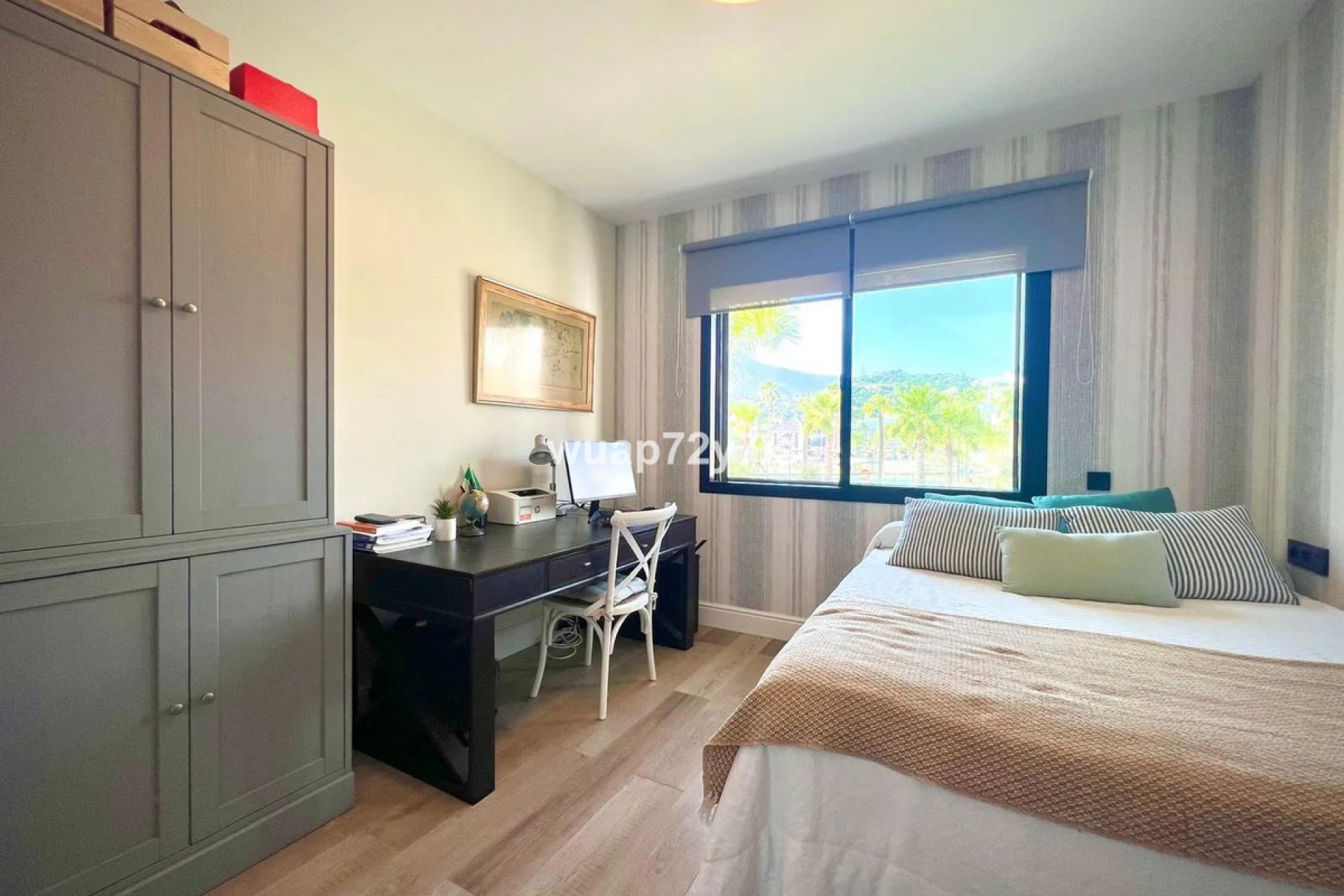 Reventa - Apartment - Middle Floor Apartment - Estepona - Estepona Centro