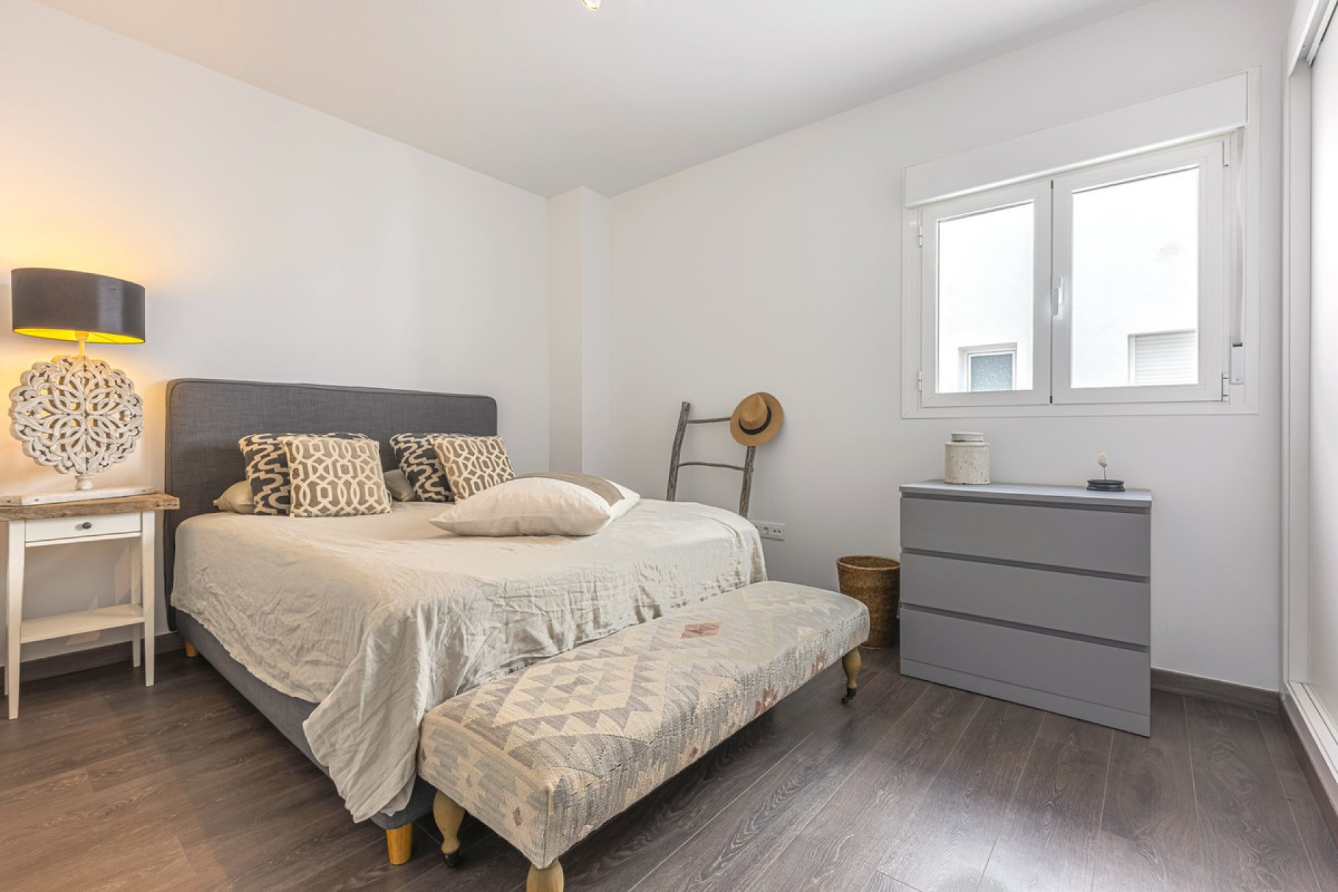 Reventa - Apartment - Middle Floor Apartment - Estepona - Estepona Centro