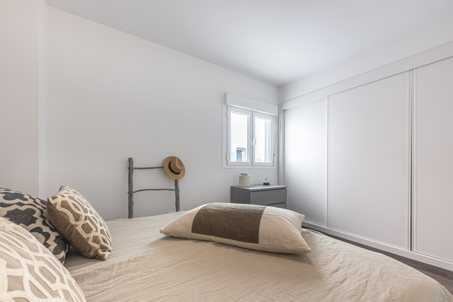 Reventa - Apartment - Middle Floor Apartment - Estepona - Estepona Centro