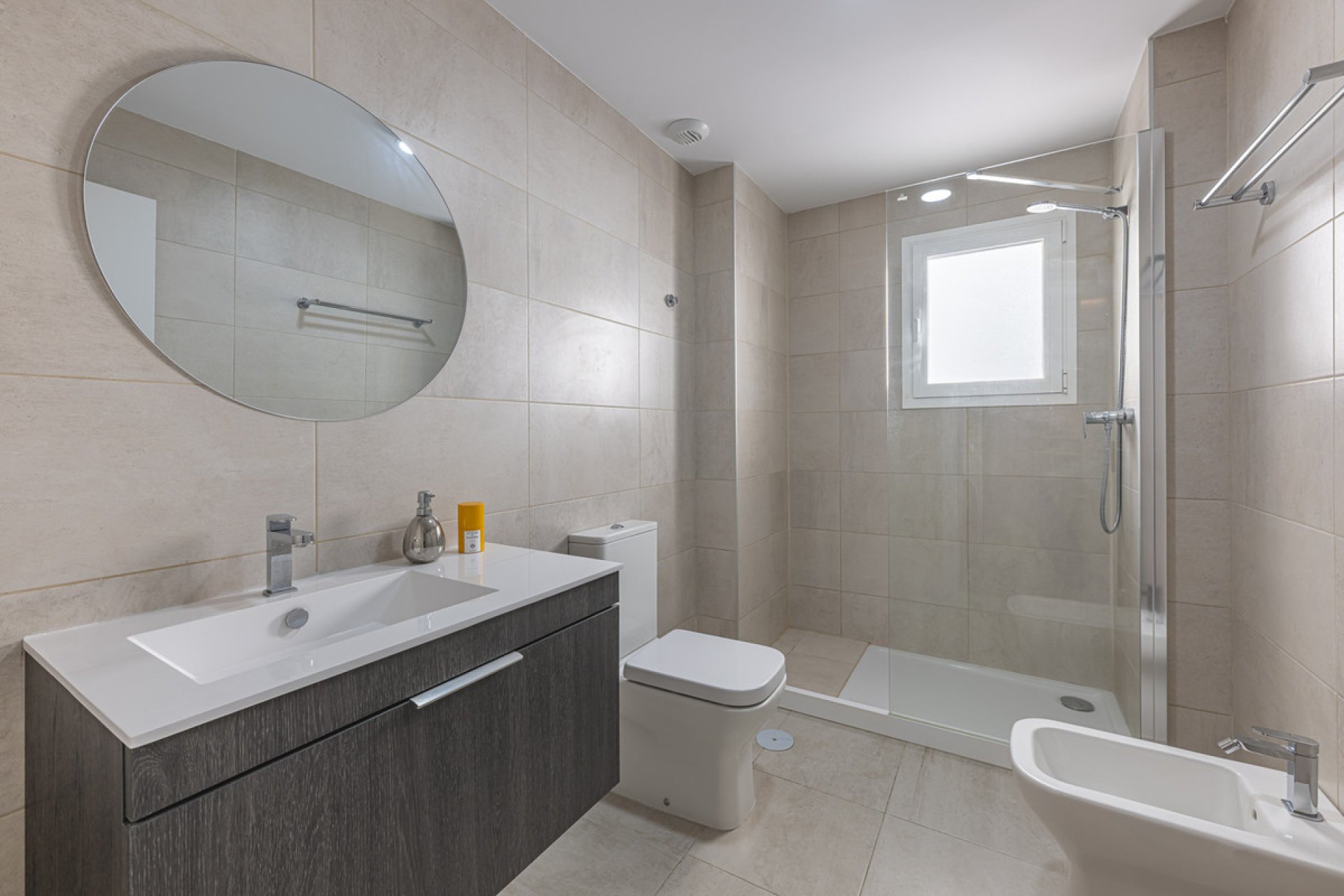 Reventa - Apartment - Middle Floor Apartment - Estepona - Estepona Centro