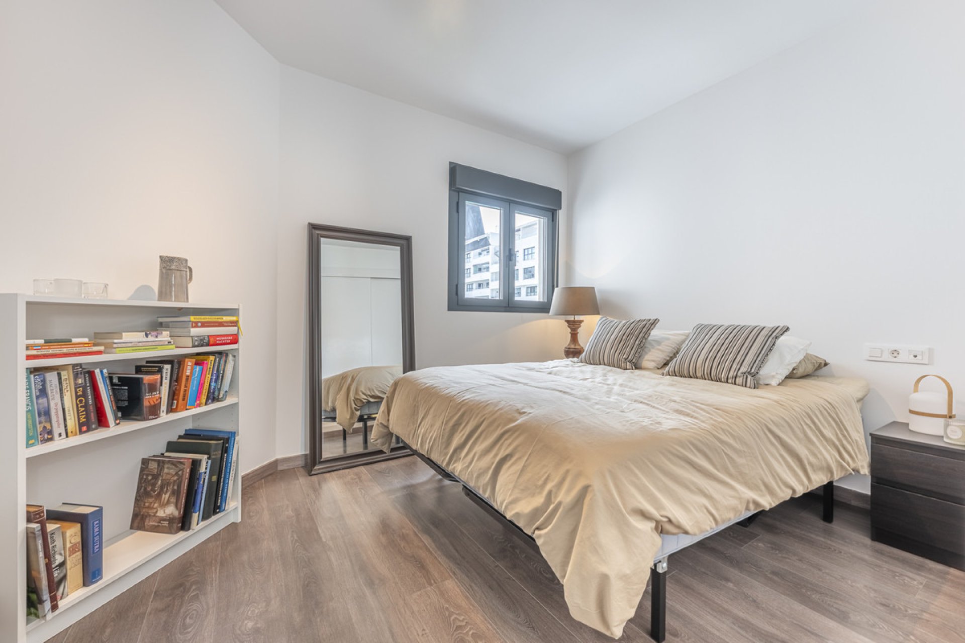 Reventa - Apartment - Middle Floor Apartment - Estepona - Estepona Centro