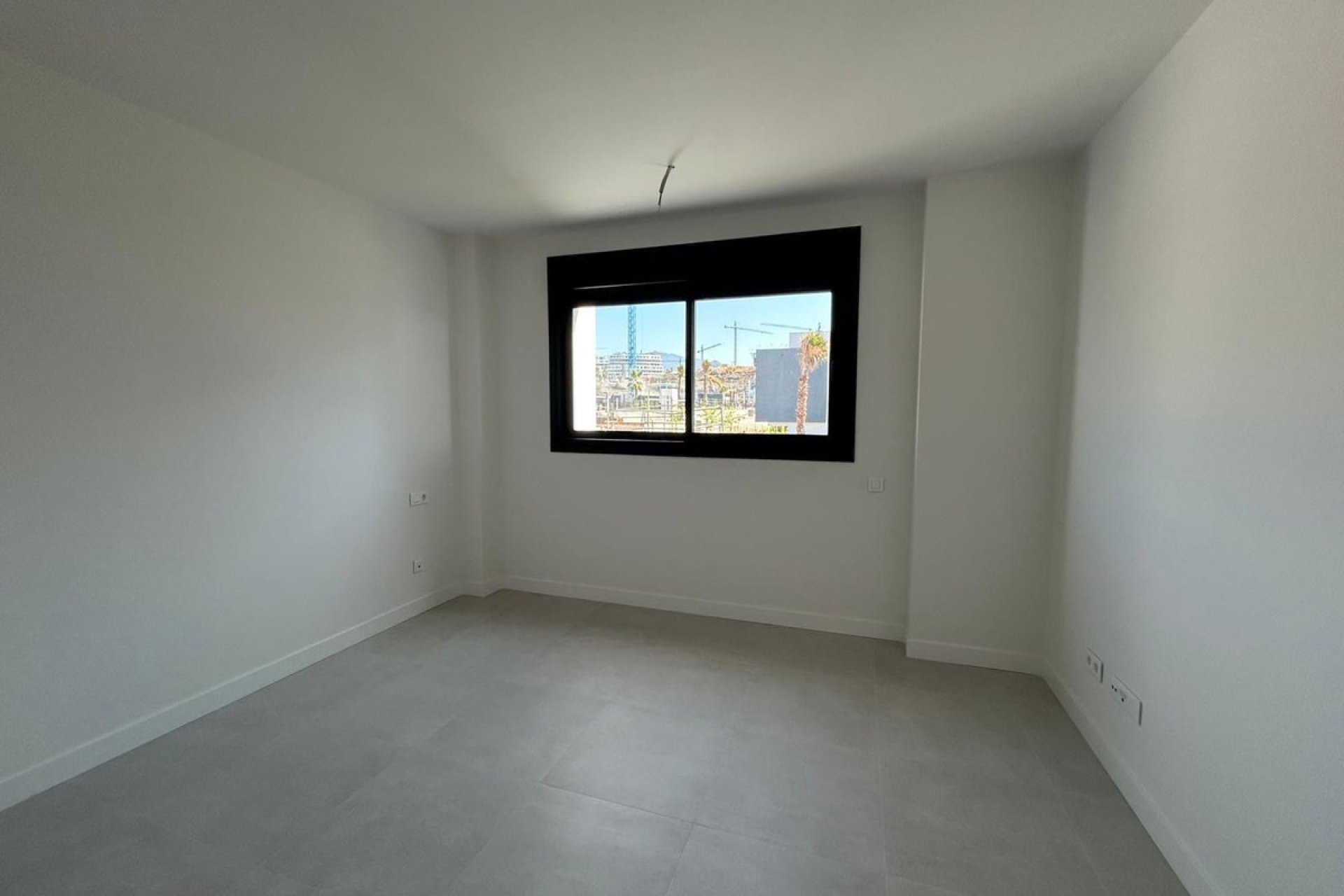 Reventa - Apartment - Middle Floor Apartment - Estepona - Estepona Centro