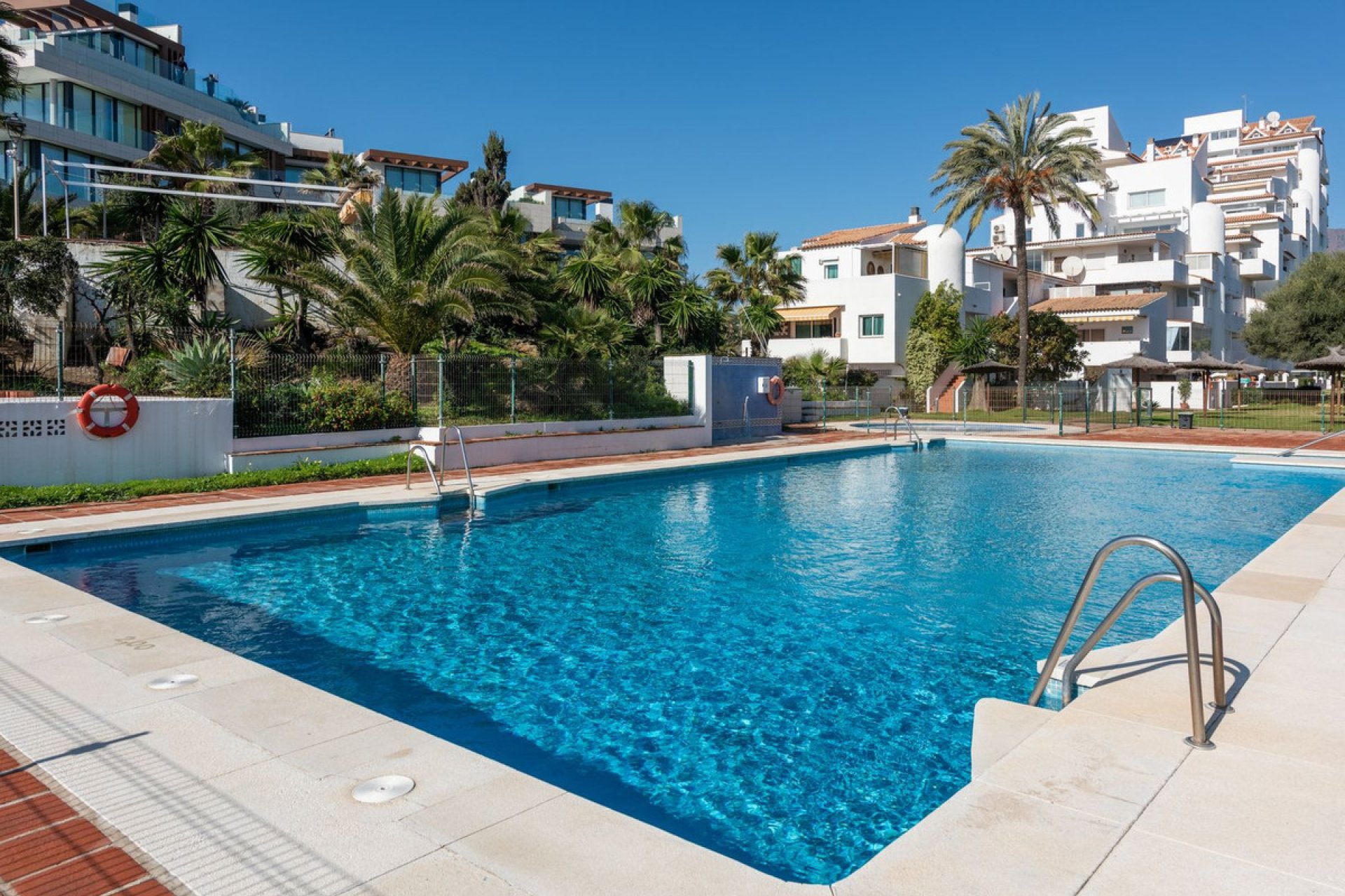 Reventa - Apartment - Middle Floor Apartment - Estepona - Estepona Centro