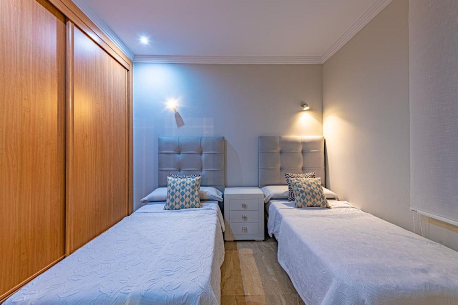 Reventa - Apartment - Middle Floor Apartment - Estepona - New Golden Mile