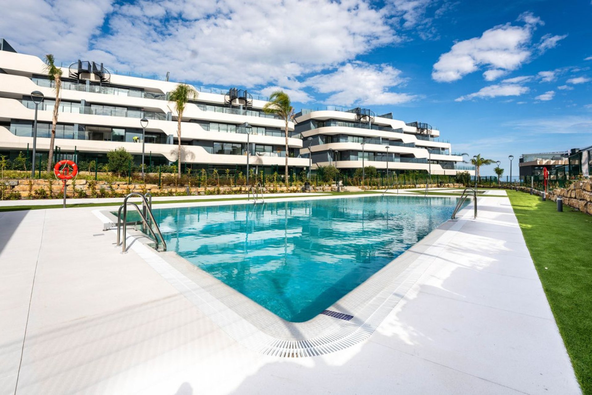 Reventa - Apartment - Middle Floor Apartment - Estepona - Selwo