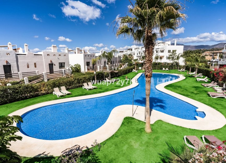 Reventa - Apartment - Middle Floor Apartment - Estepona - Selwo