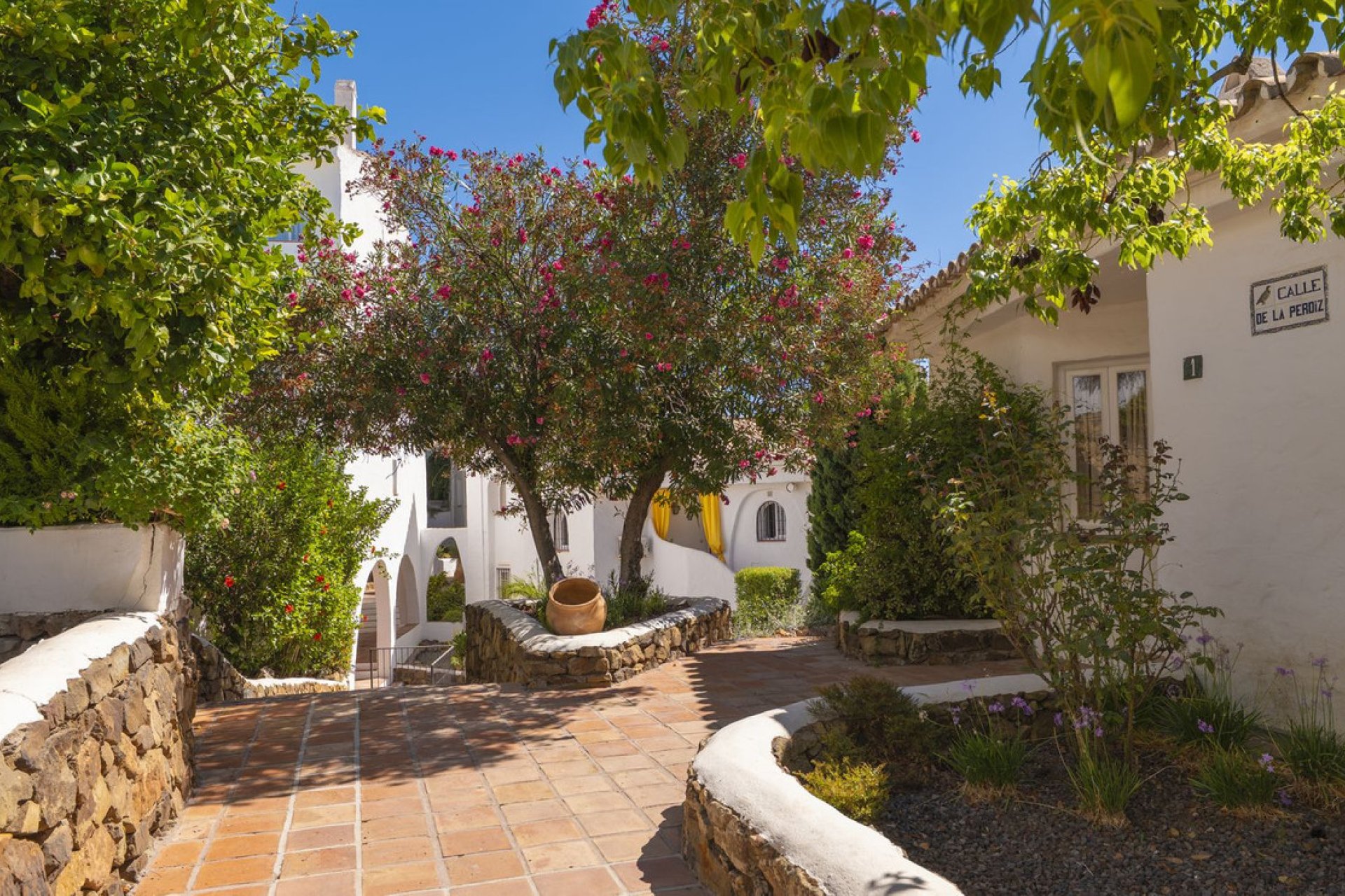 Reventa - Apartment - Middle Floor Apartment - Marbella - Altos de los Monteros