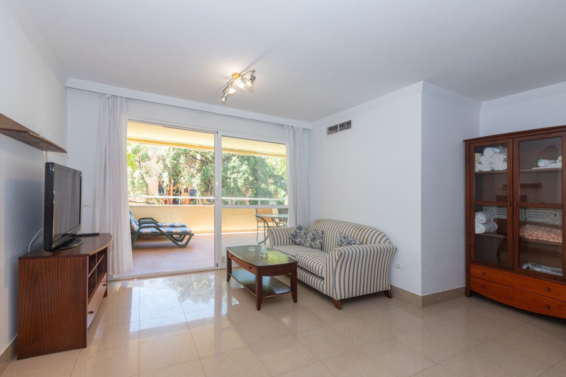 Reventa - Apartment - Middle Floor Apartment - Marbella - Elviria