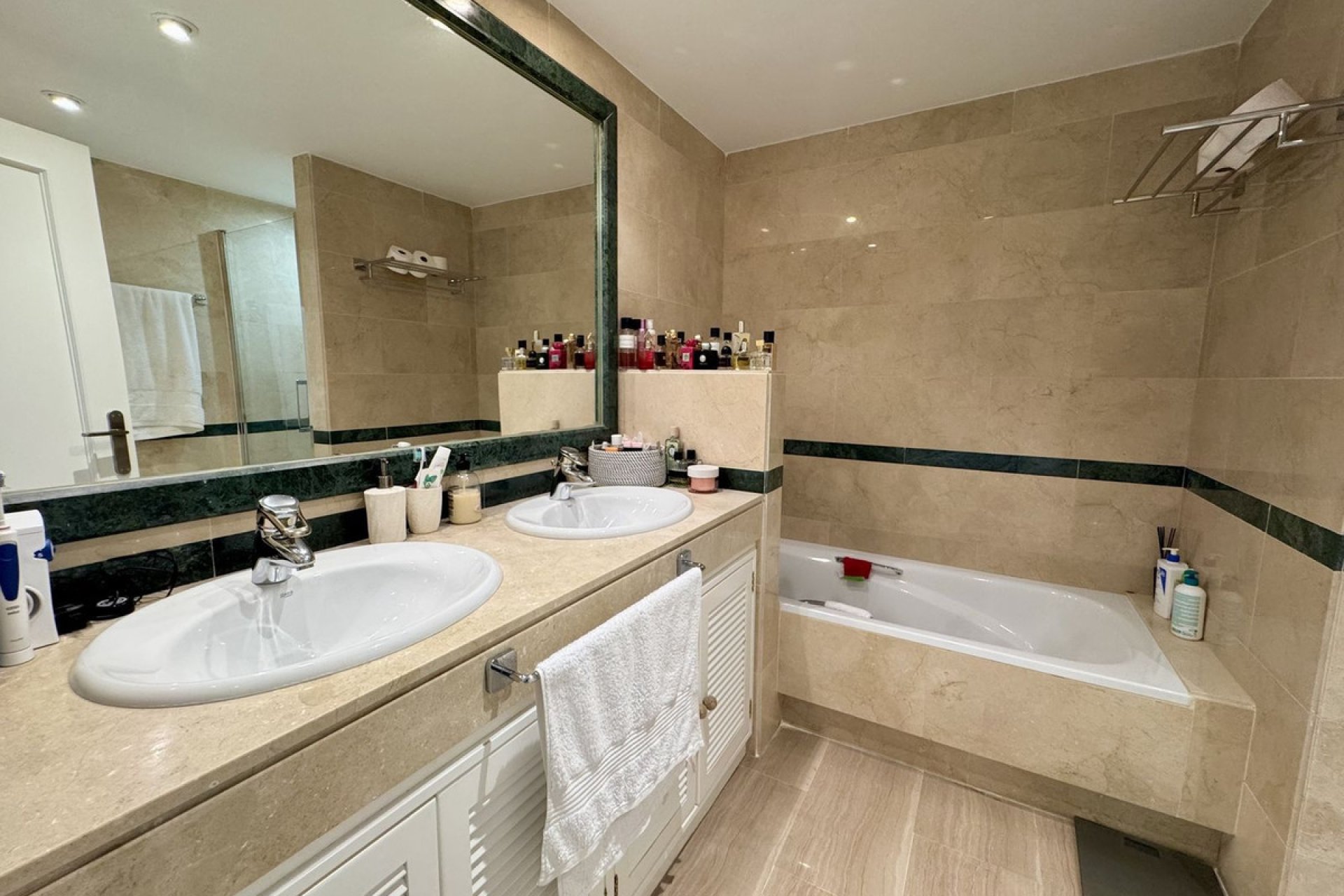 Reventa - Apartment - Middle Floor Apartment - Marbella - Elviria