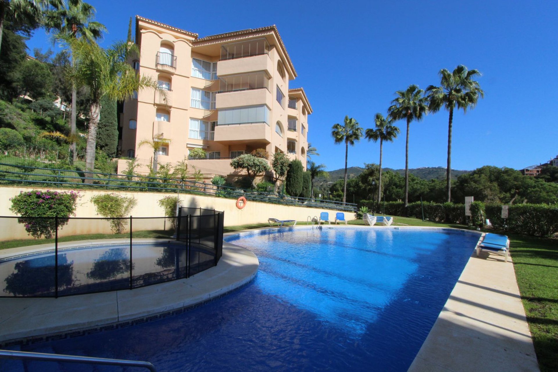 Reventa - Apartment - Middle Floor Apartment - Marbella - Elviria