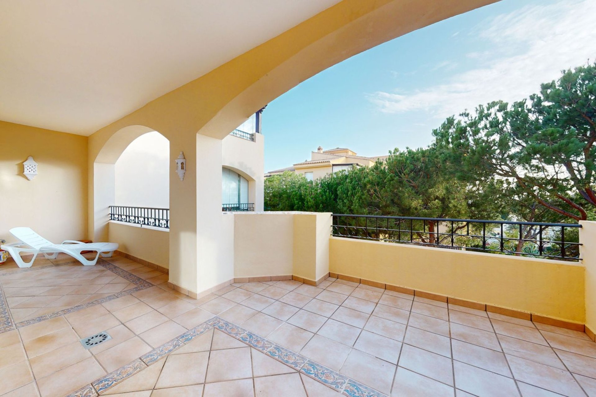 Reventa - Apartment - Middle Floor Apartment - Marbella - Elviria