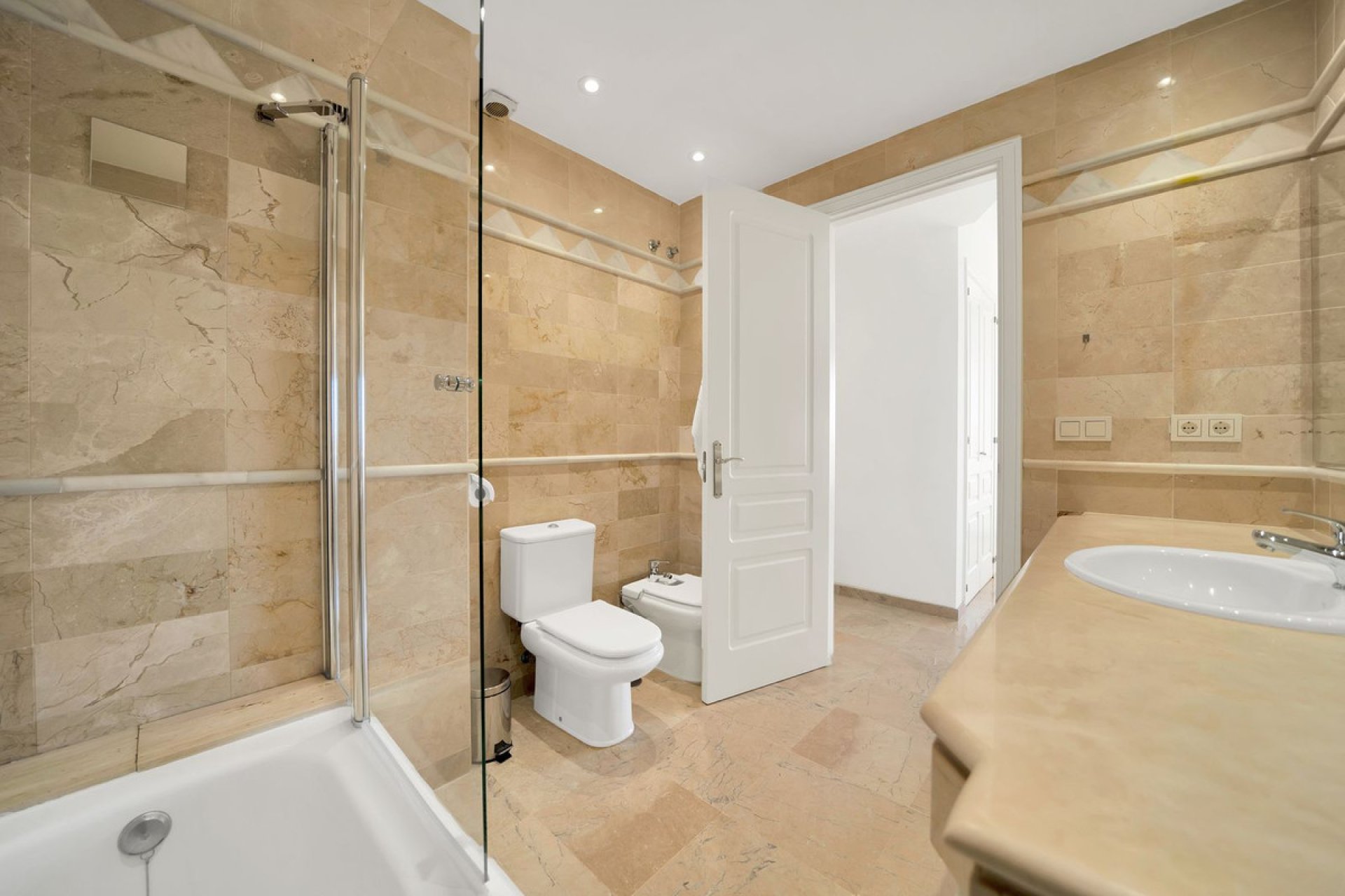 Reventa - Apartment - Middle Floor Apartment - Marbella - Elviria