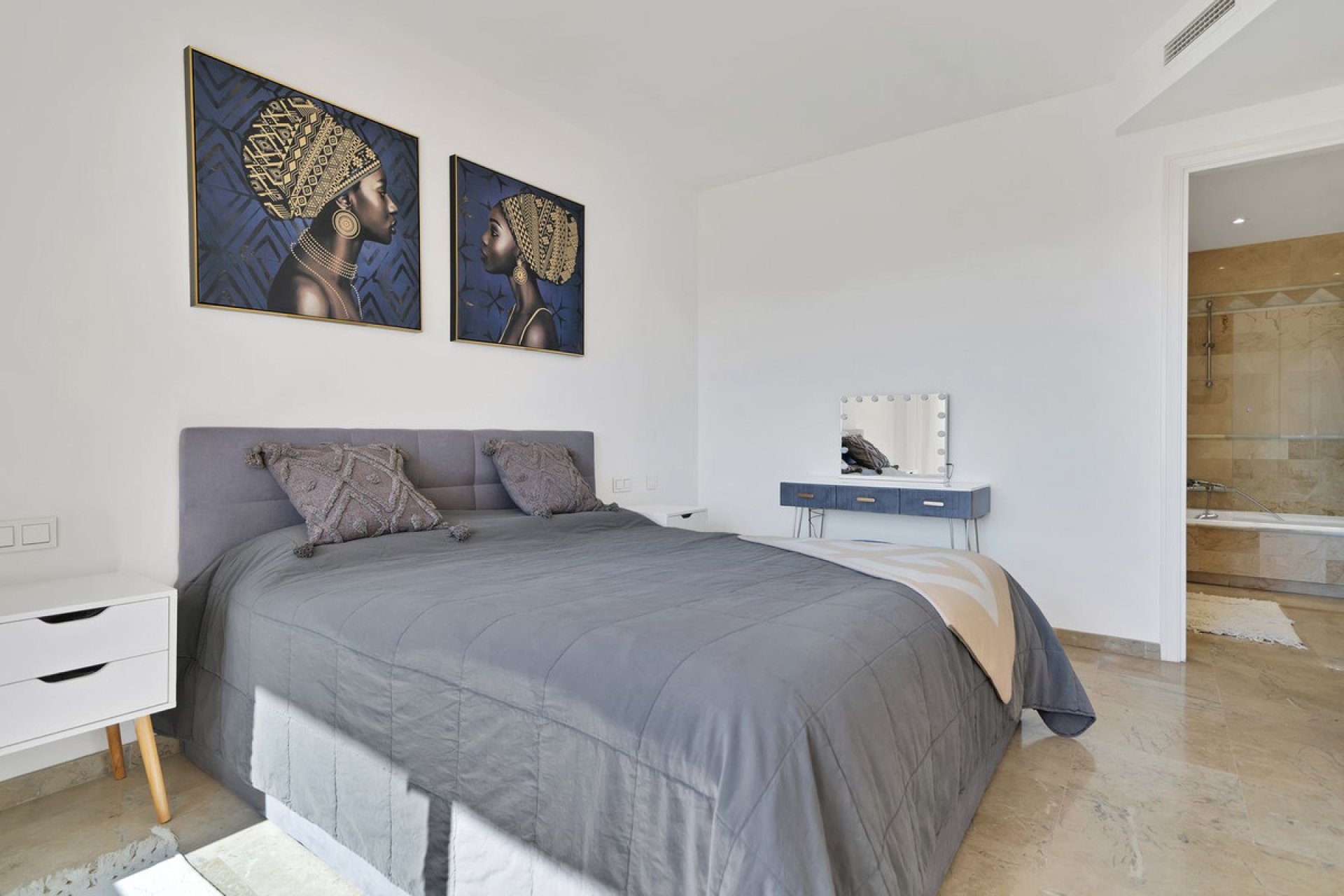 Reventa - Apartment - Middle Floor Apartment - Marbella - Elviria