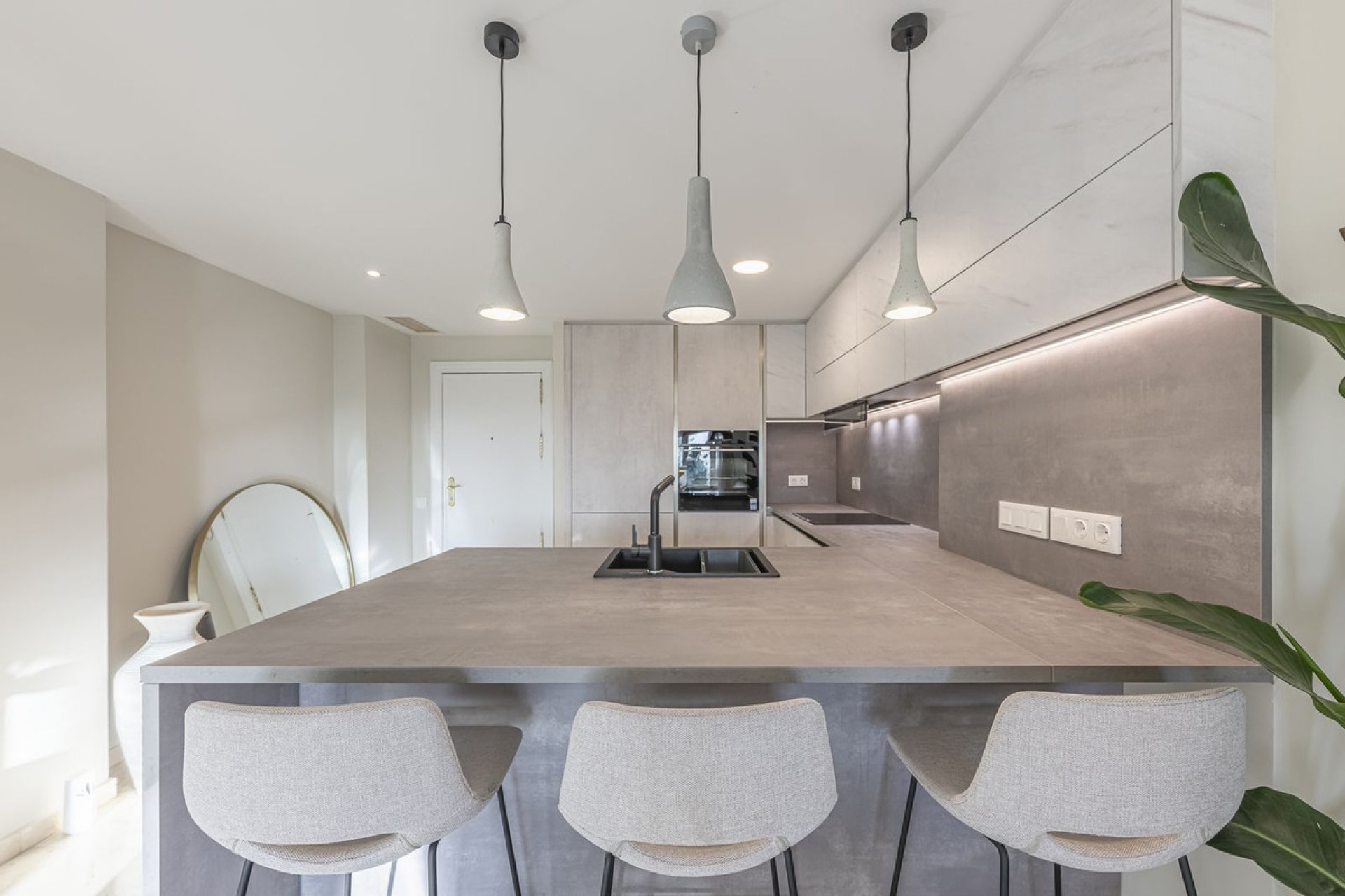 Reventa - Apartment - Middle Floor Apartment - Marbella - Elviria