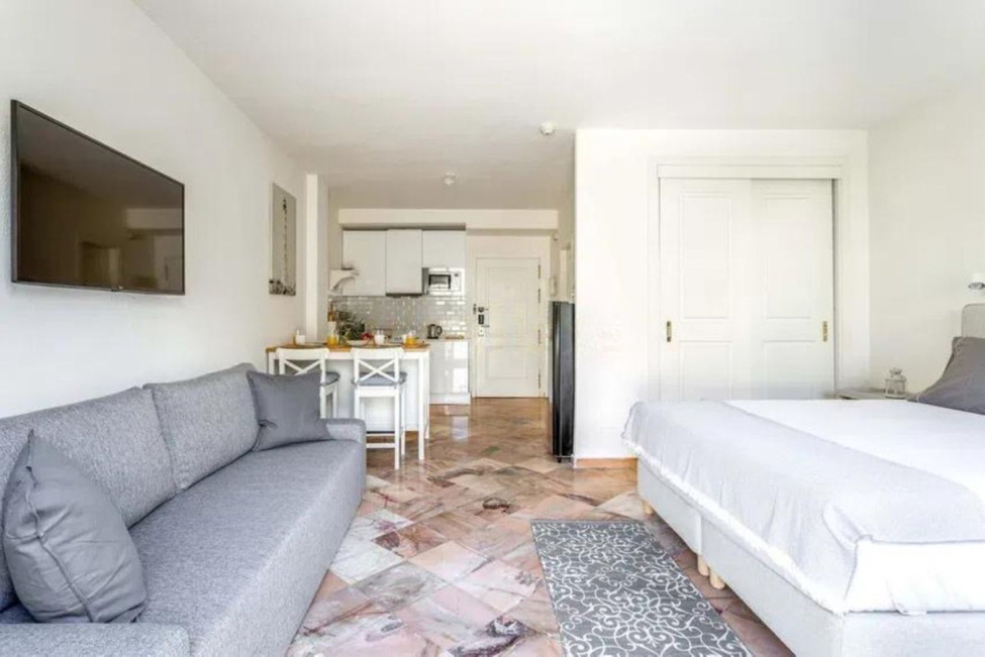 Reventa - Apartment - Middle Floor Apartment - Marbella - Elviria