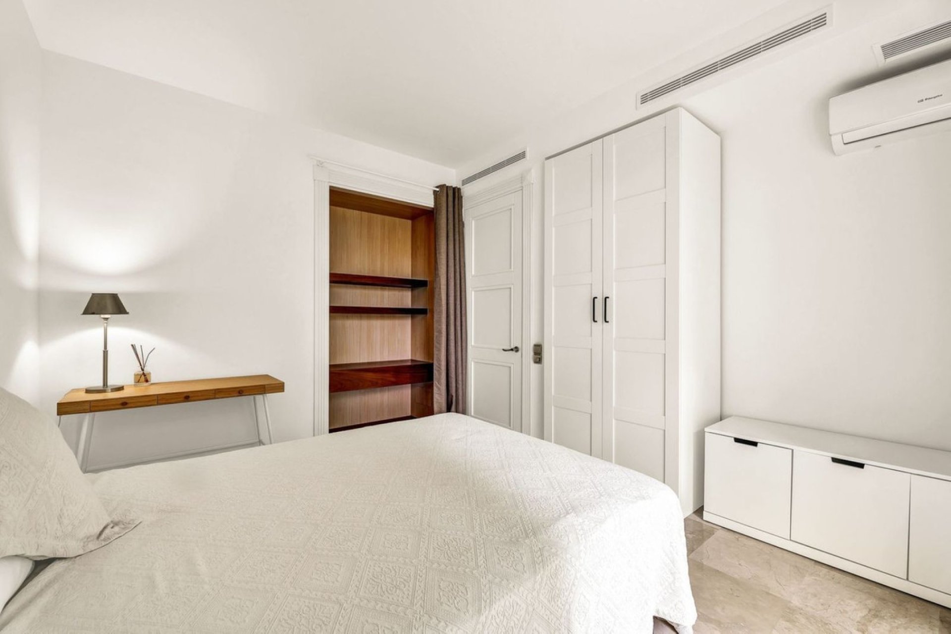 Reventa - Apartment - Middle Floor Apartment - Marbella - Los Monteros