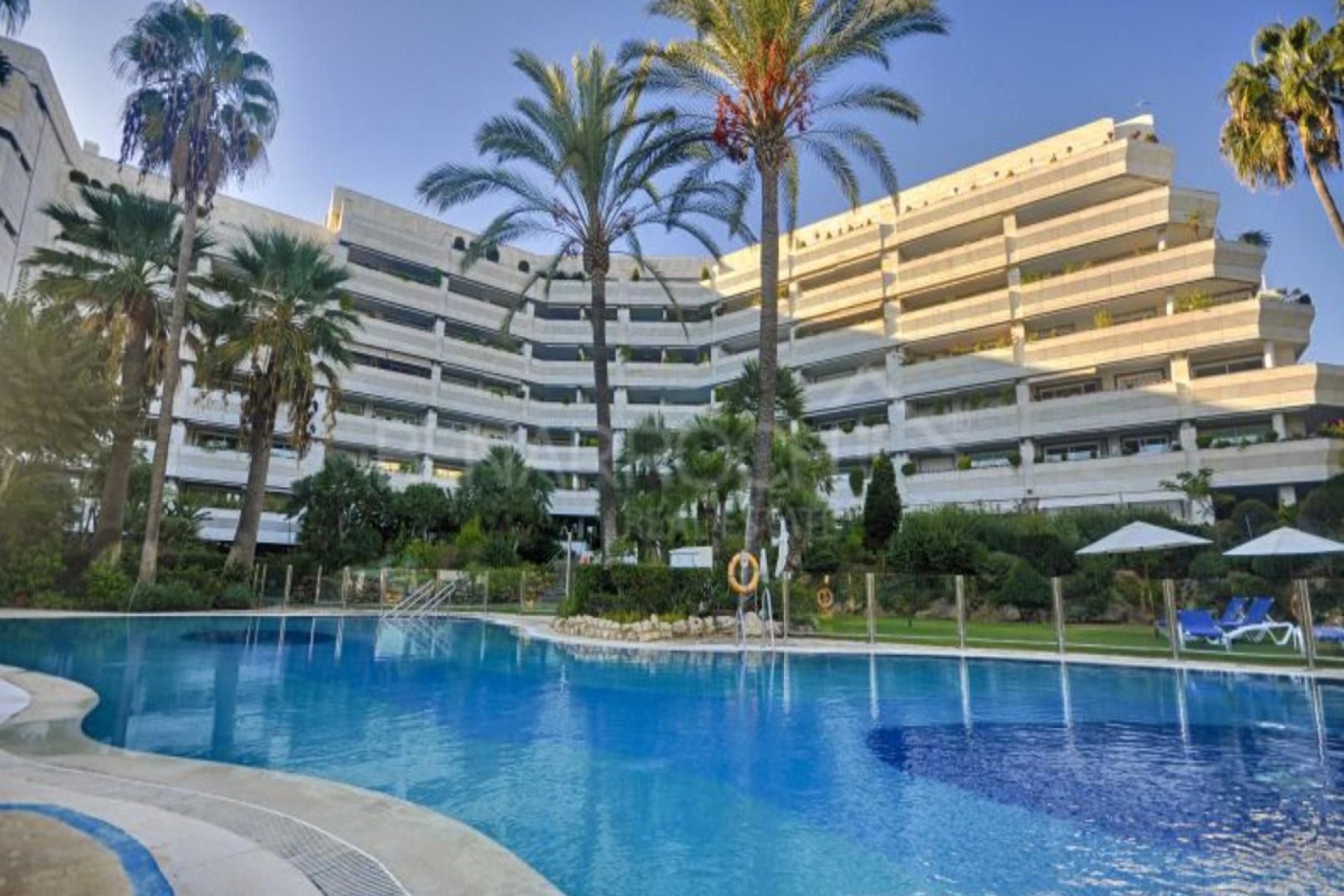 Reventa - Apartment - Middle Floor Apartment - Marbella - Marbella Centro
