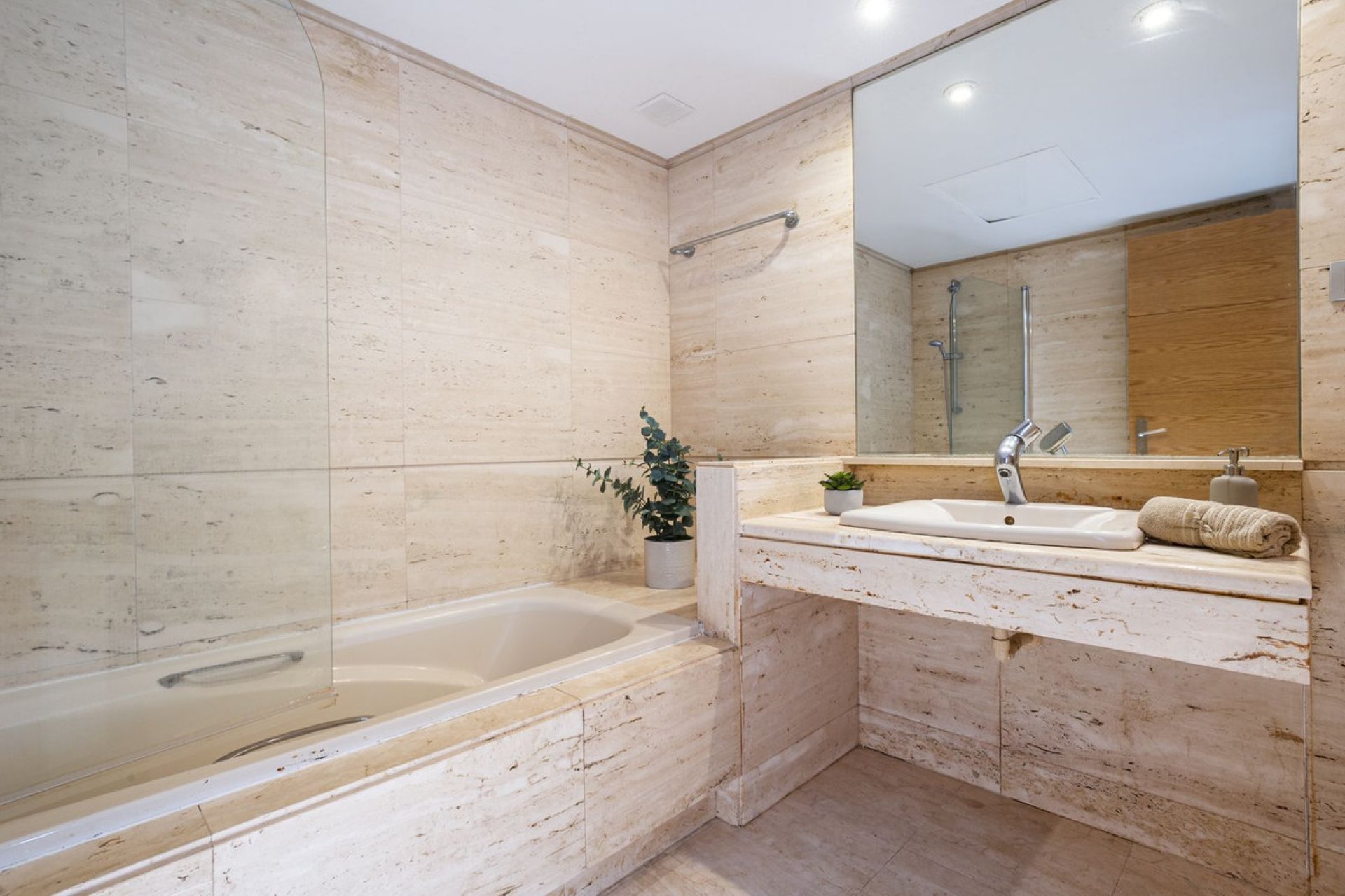 Reventa - Apartment - Middle Floor Apartment - Marbella - Marbella Centro