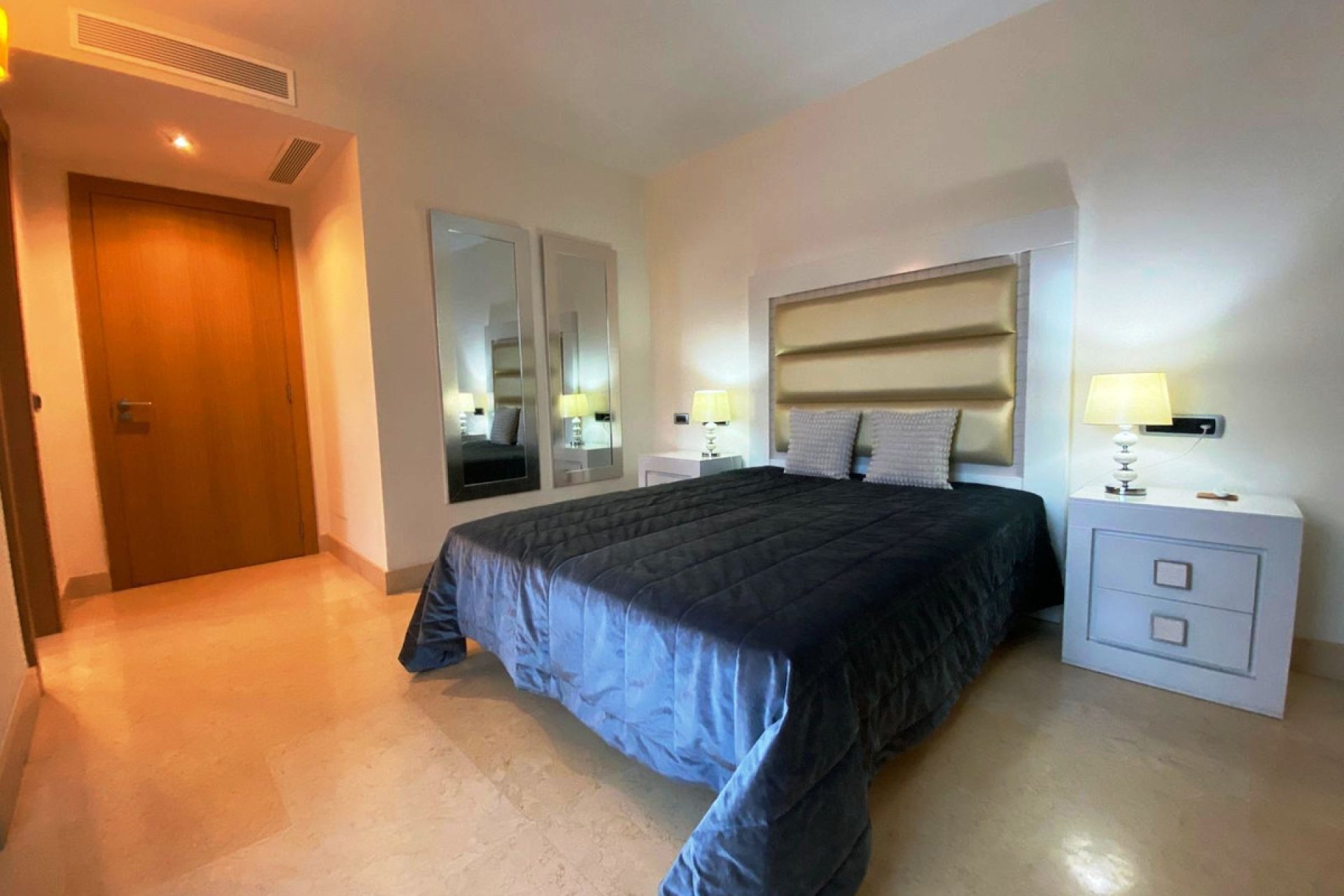 Reventa - Apartment - Middle Floor Apartment - Marbella - Marbella Centro