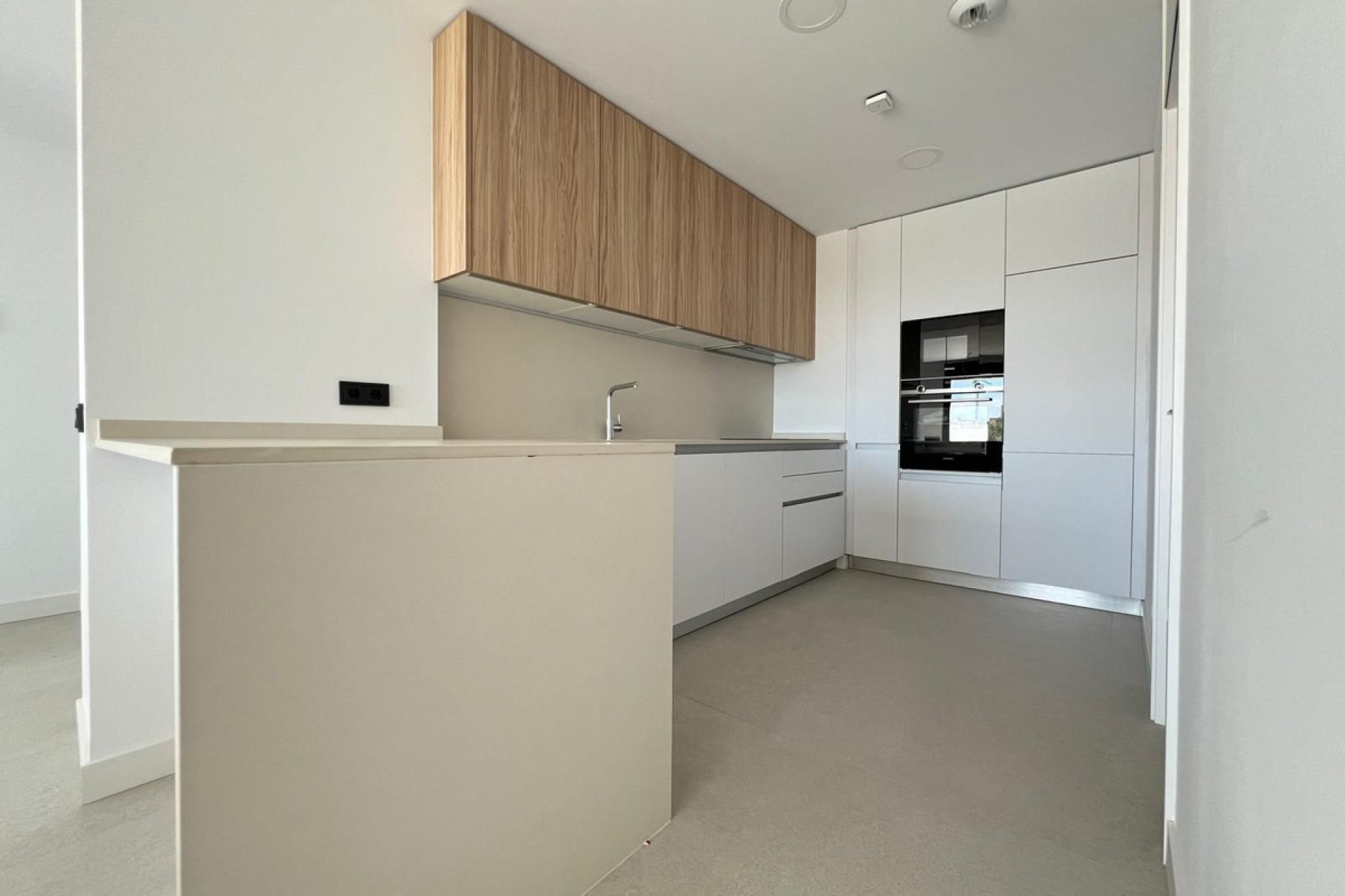 Reventa - Apartment - Middle Floor Apartment - Marbella - Marbella Centro