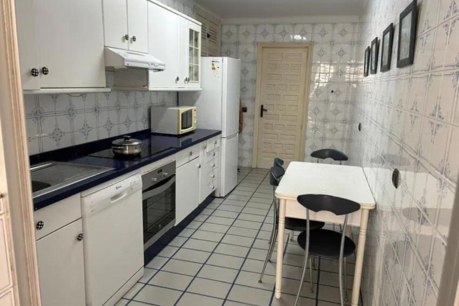 Reventa - Apartment - Middle Floor Apartment - Marbella - Marbella Centro