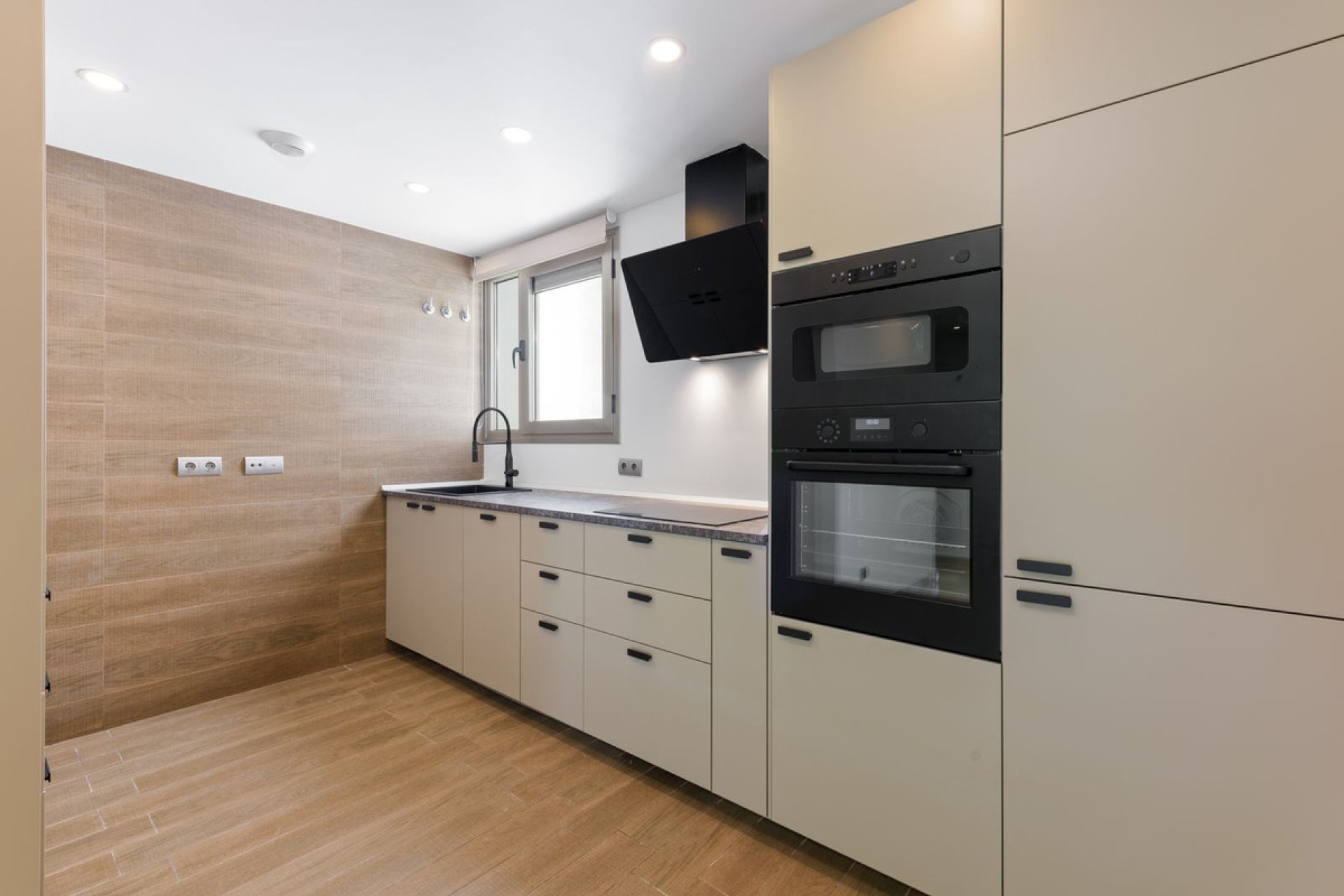 Reventa - Apartment - Middle Floor Apartment - Marbella - Marbella Centro