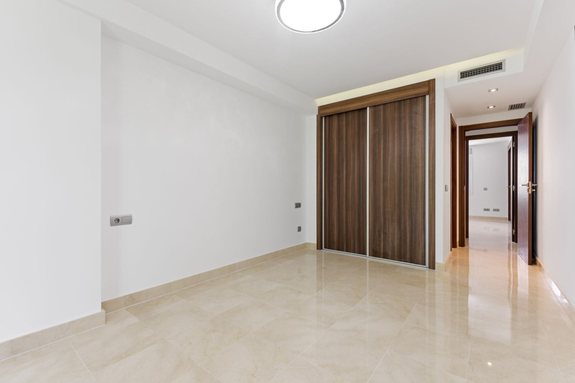 Reventa - Apartment - Middle Floor Apartment - Marbella - Marbella Centro