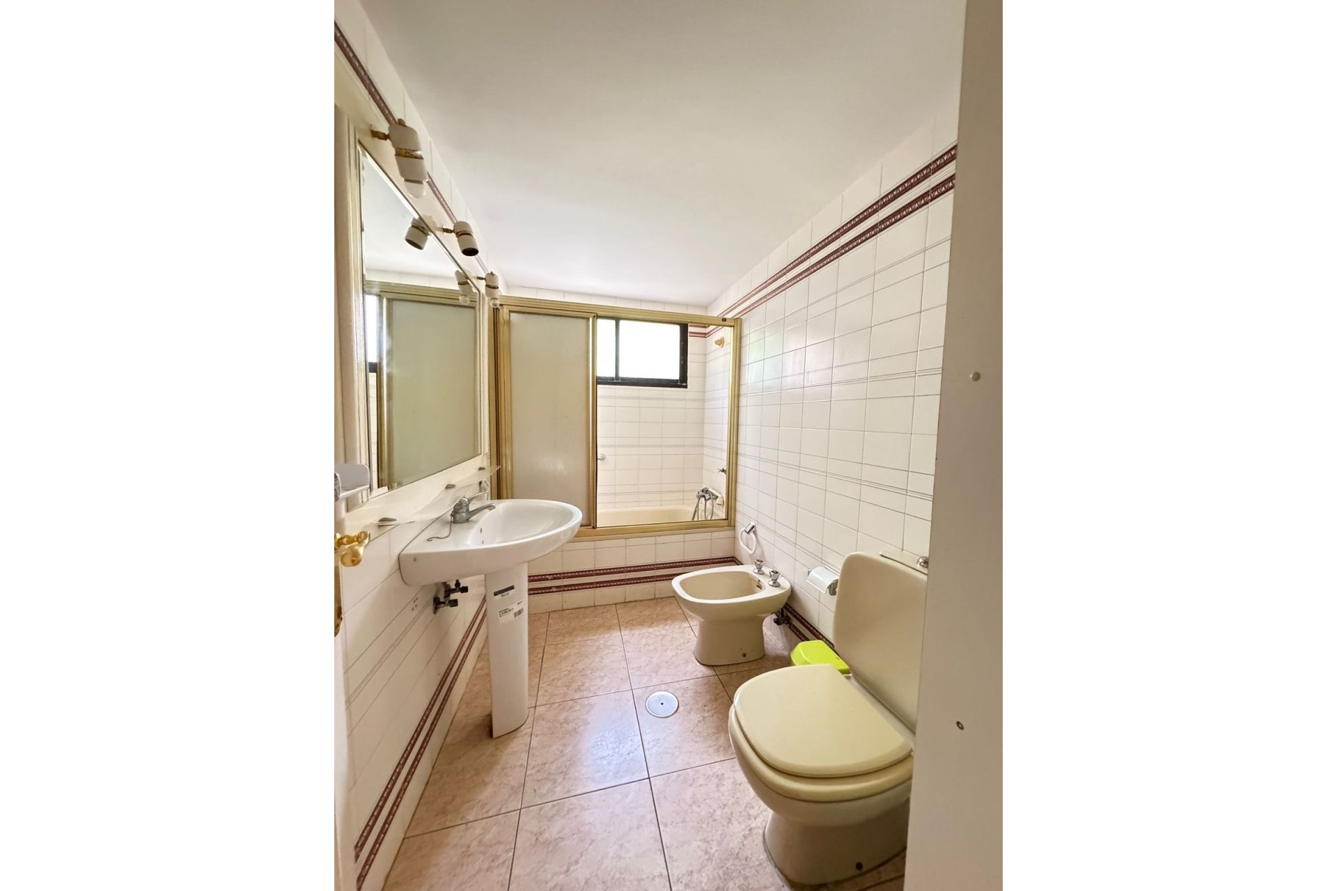 Reventa - Apartment - Middle Floor Apartment - Marbella - Marbella Centro