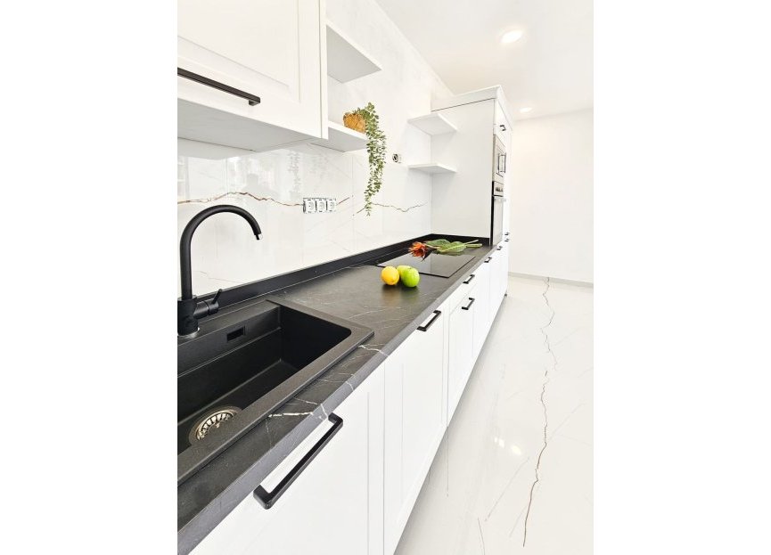 Reventa - Apartment - Middle Floor Apartment - Marbella - Marbella Centro