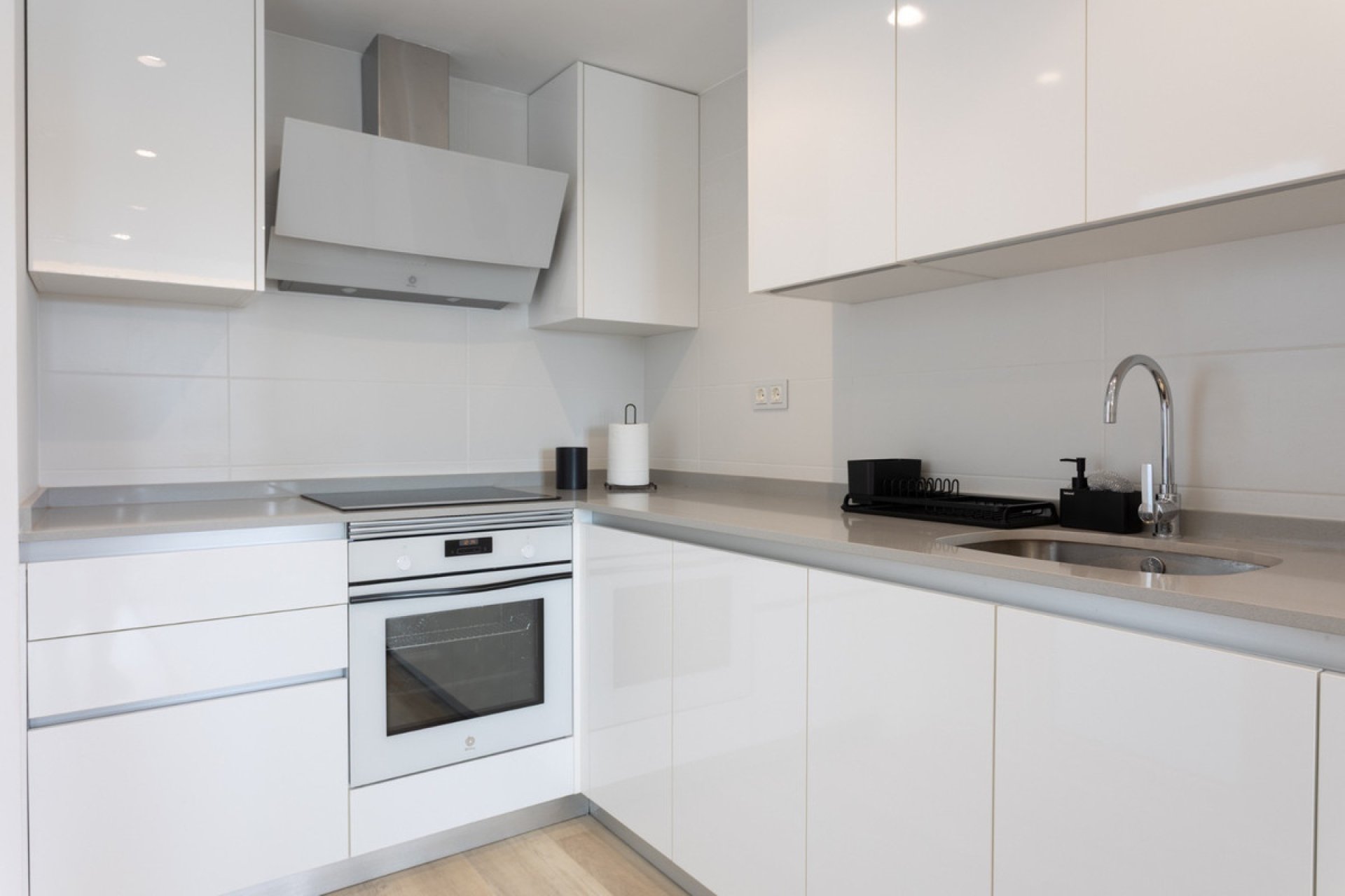 Reventa - Apartment - Middle Floor Apartment - Marbella - Nueva Andalucia