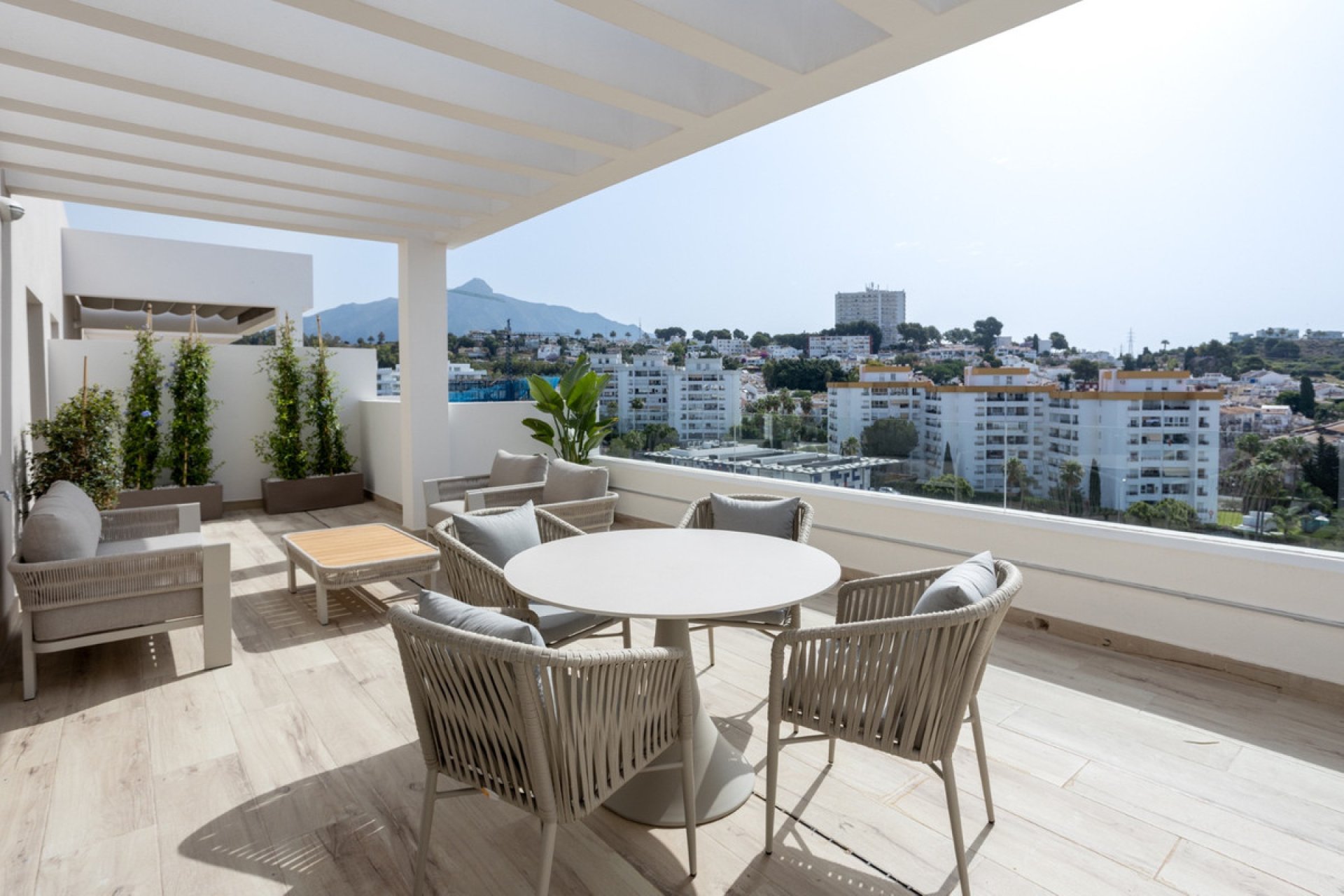 Reventa - Apartment - Middle Floor Apartment - Marbella - Nueva Andalucia