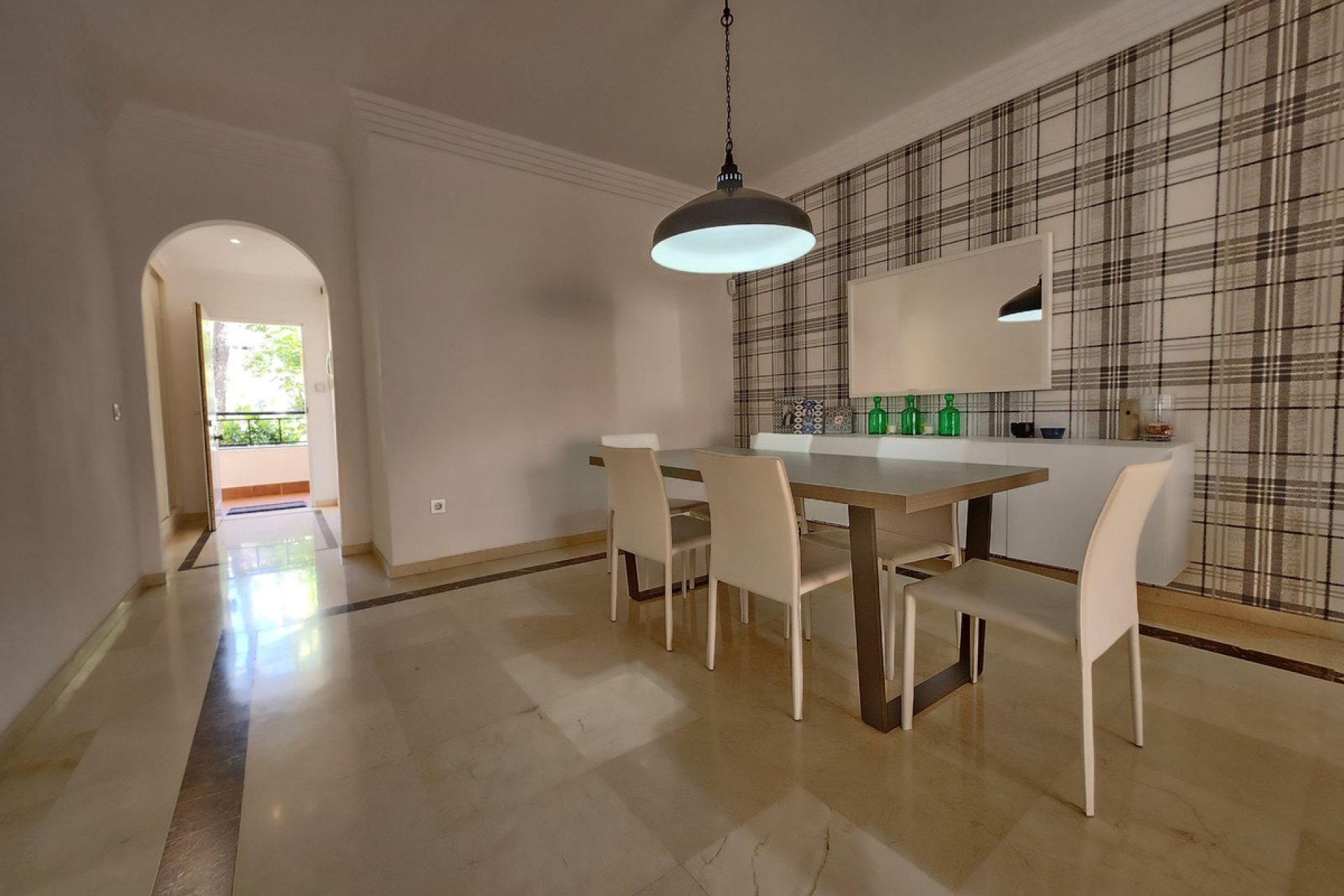 Reventa - Apartment - Middle Floor Apartment - Marbella - Nueva Andalucia