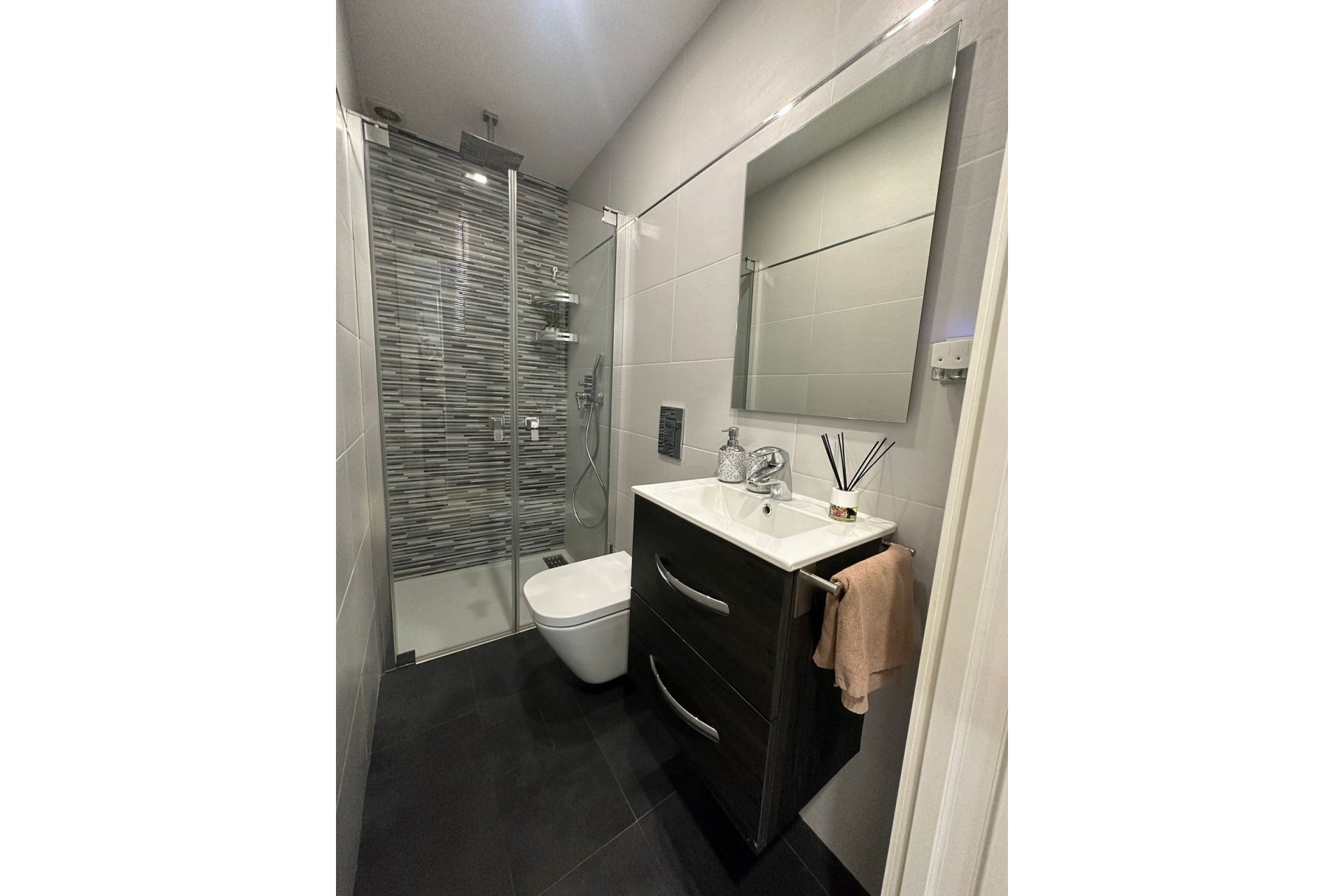 Reventa - Apartment - Middle Floor Apartment - Marbella - Nueva Andalucia