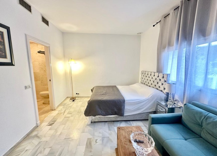 Reventa - Apartment - Middle Floor Apartment - Marbella - Nueva Andalucia