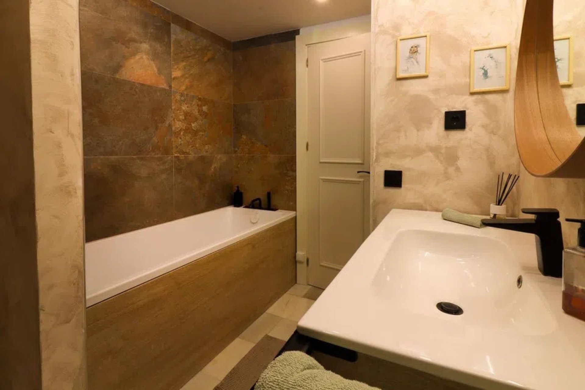 Reventa - Apartment - Middle Floor Apartment - Marbella - Nueva Andalucia