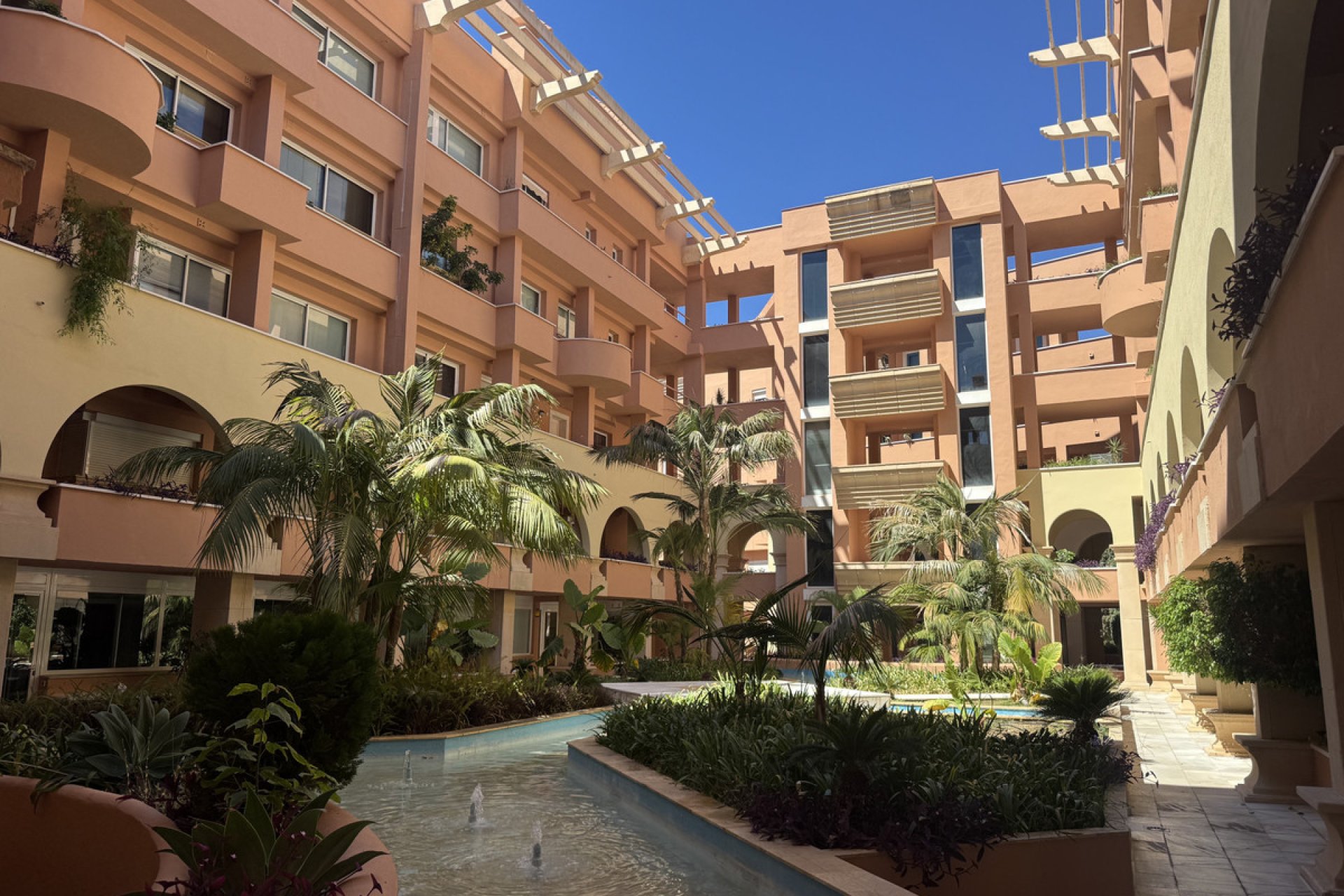 Reventa - Apartment - Middle Floor Apartment - Marbella - Nueva Andalucia